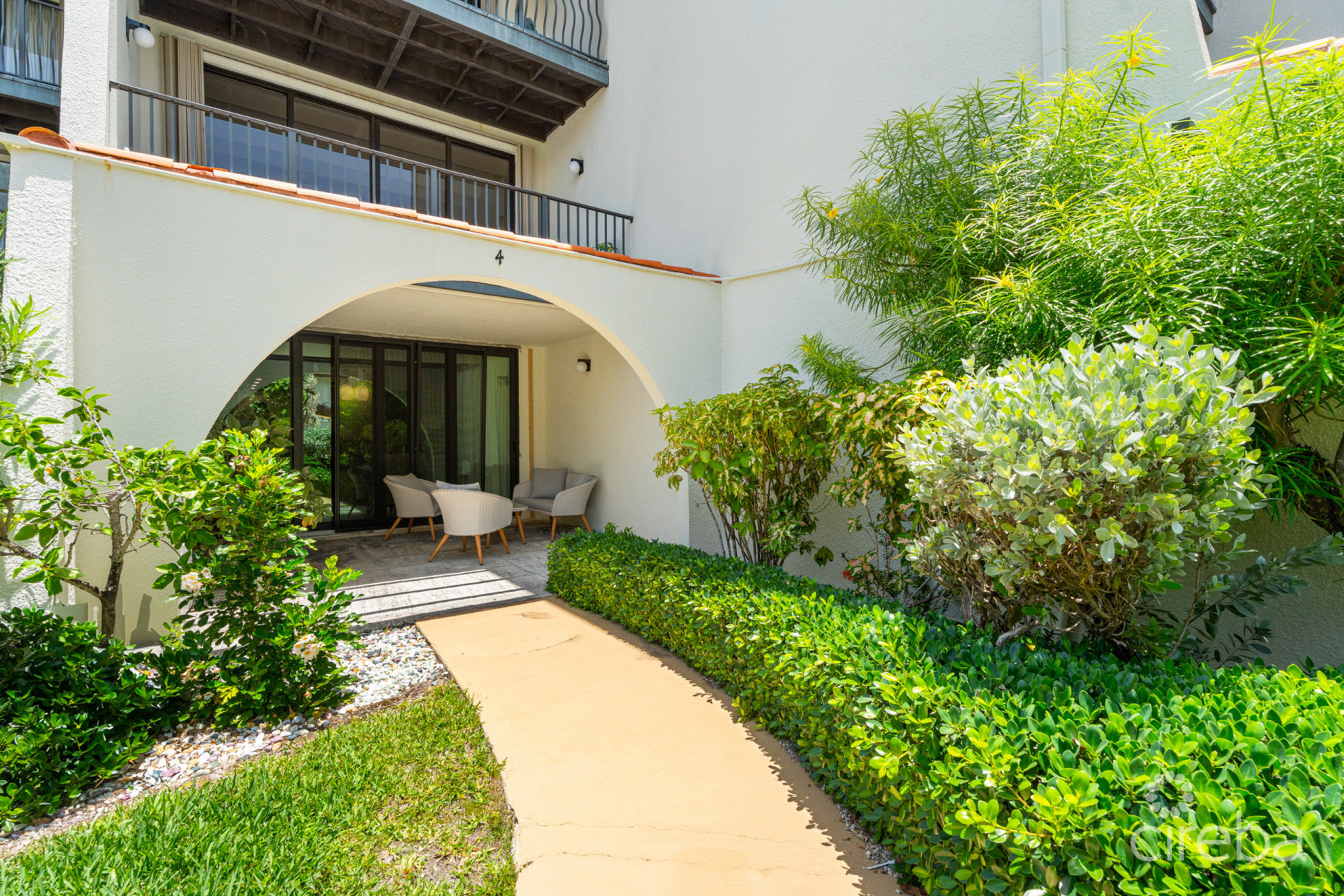 VILLA PAPPAGALLOS 4, WEST BAY RENOVATED CONDO