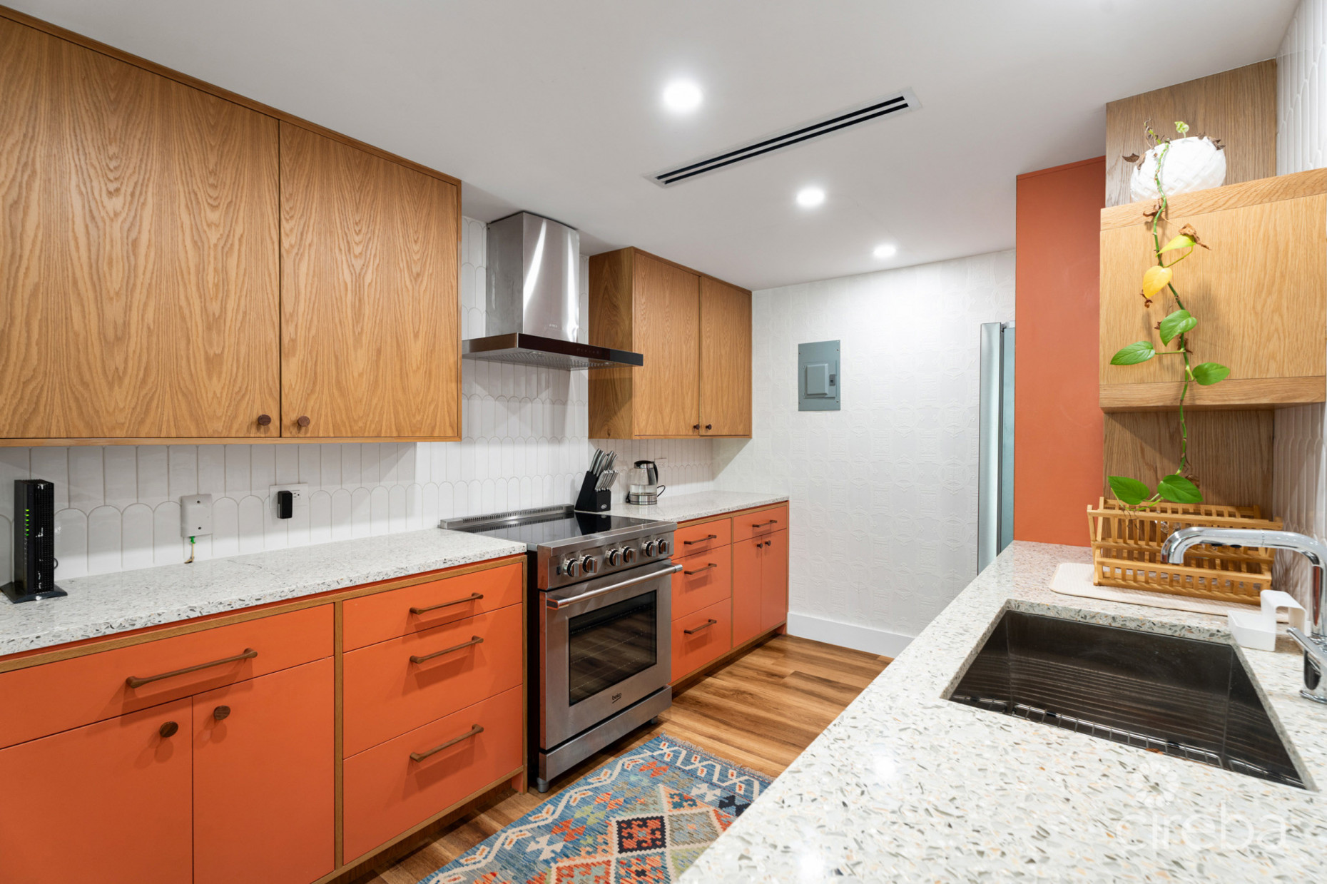 VILLA PAPPAGALLOS 4, WEST BAY RENOVATED CONDO