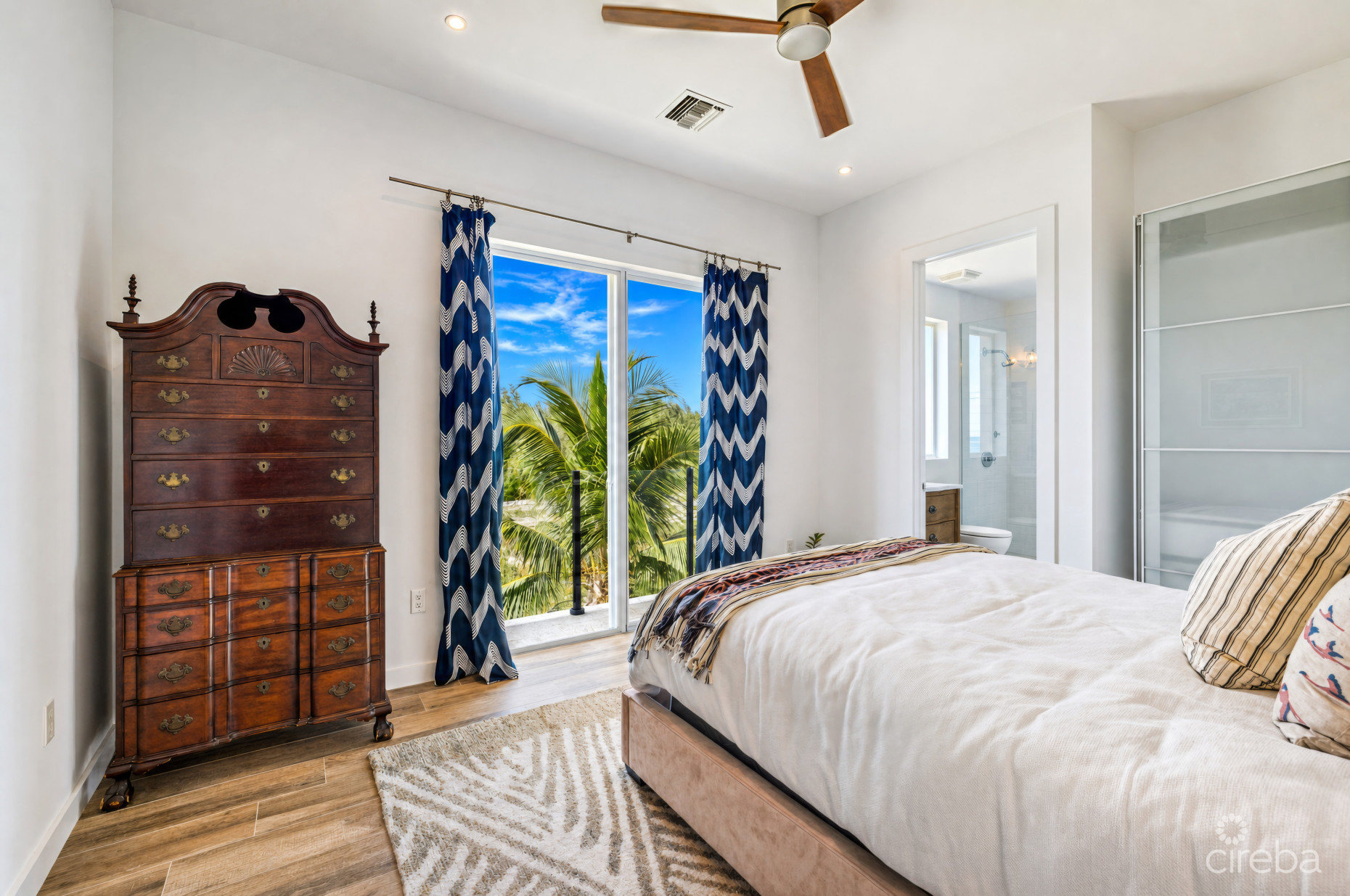 SHORE CLUB #4  STUNNING CONDO WITH UNOBSTRUCTED OCEAN VIEWS