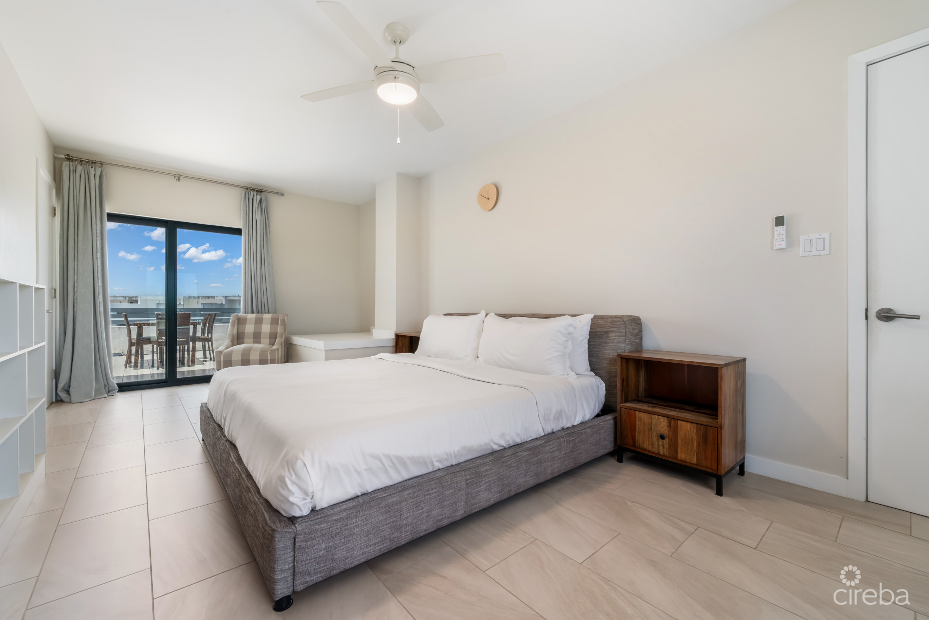 VELA 112, 4-BED SOUTH SOUND TOWNHOME