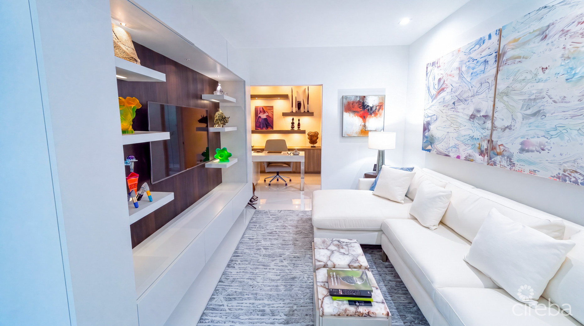 FIN 11 - OCEANFRONT CONDO