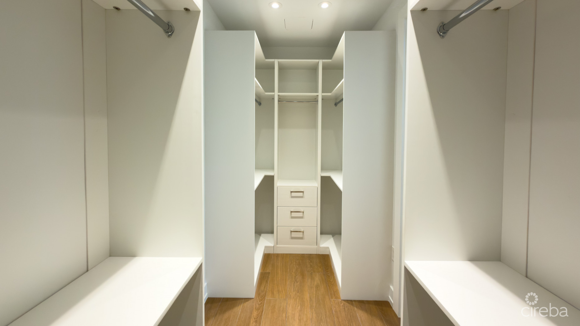 OLEA - 2 BED CORNER CONDO