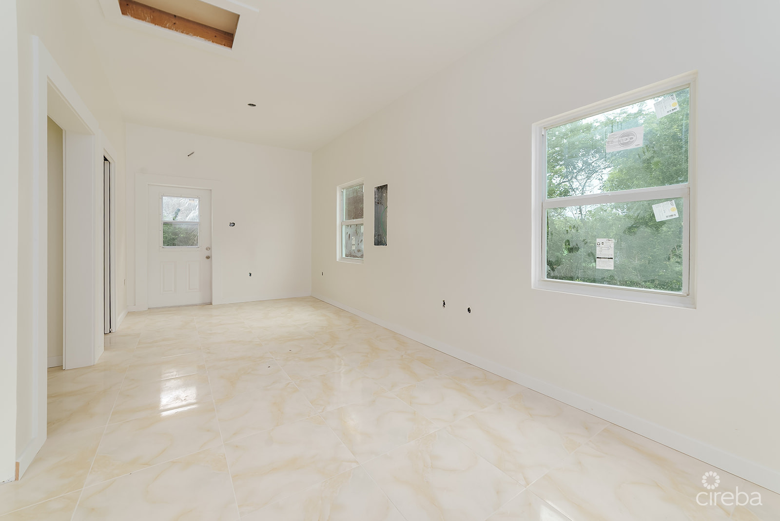 COLBY DRIVE SINGLE FAMILY HOME WITH STUDIO