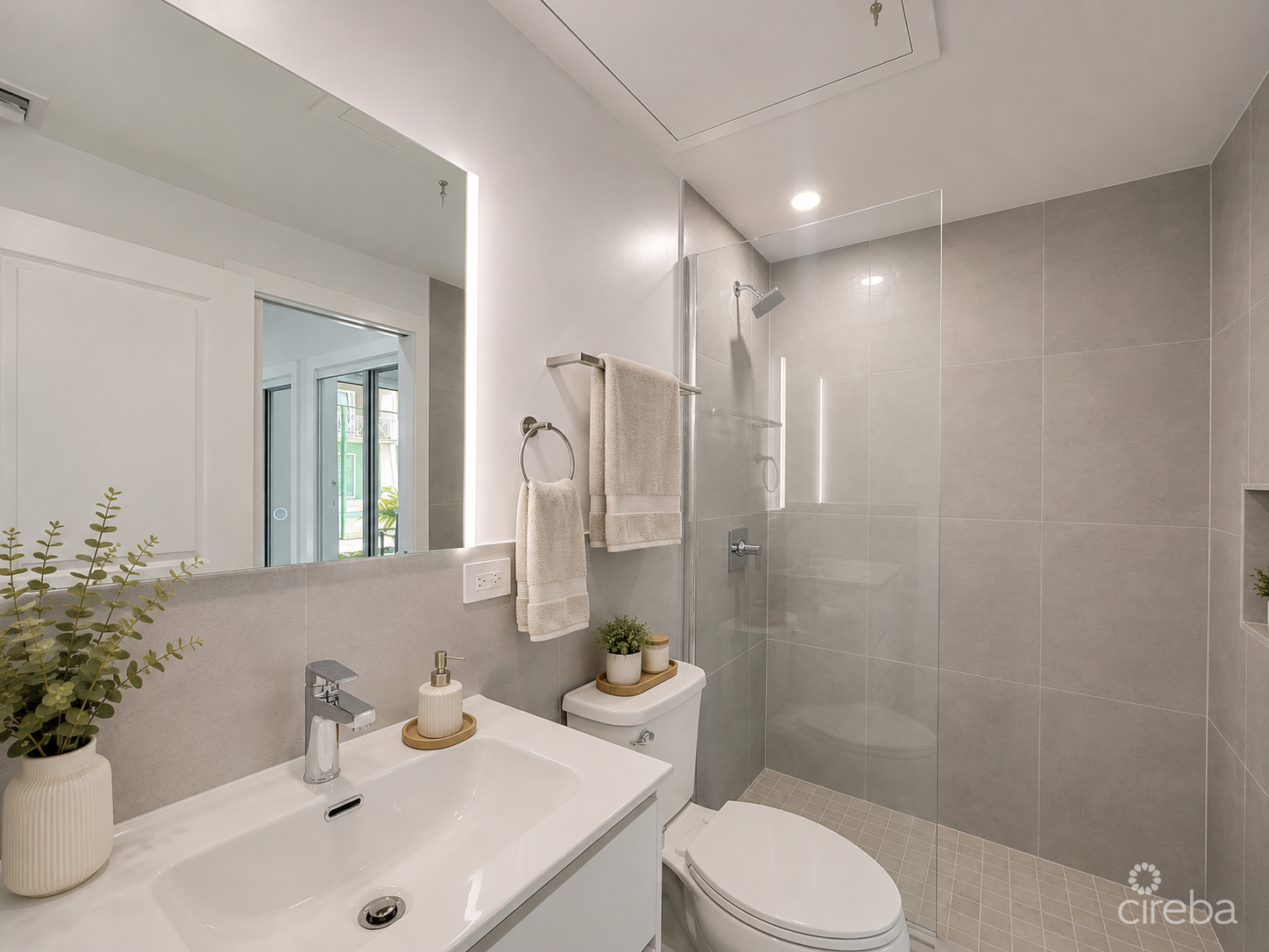 YARL 1BED/1BATH -- FURNISHED