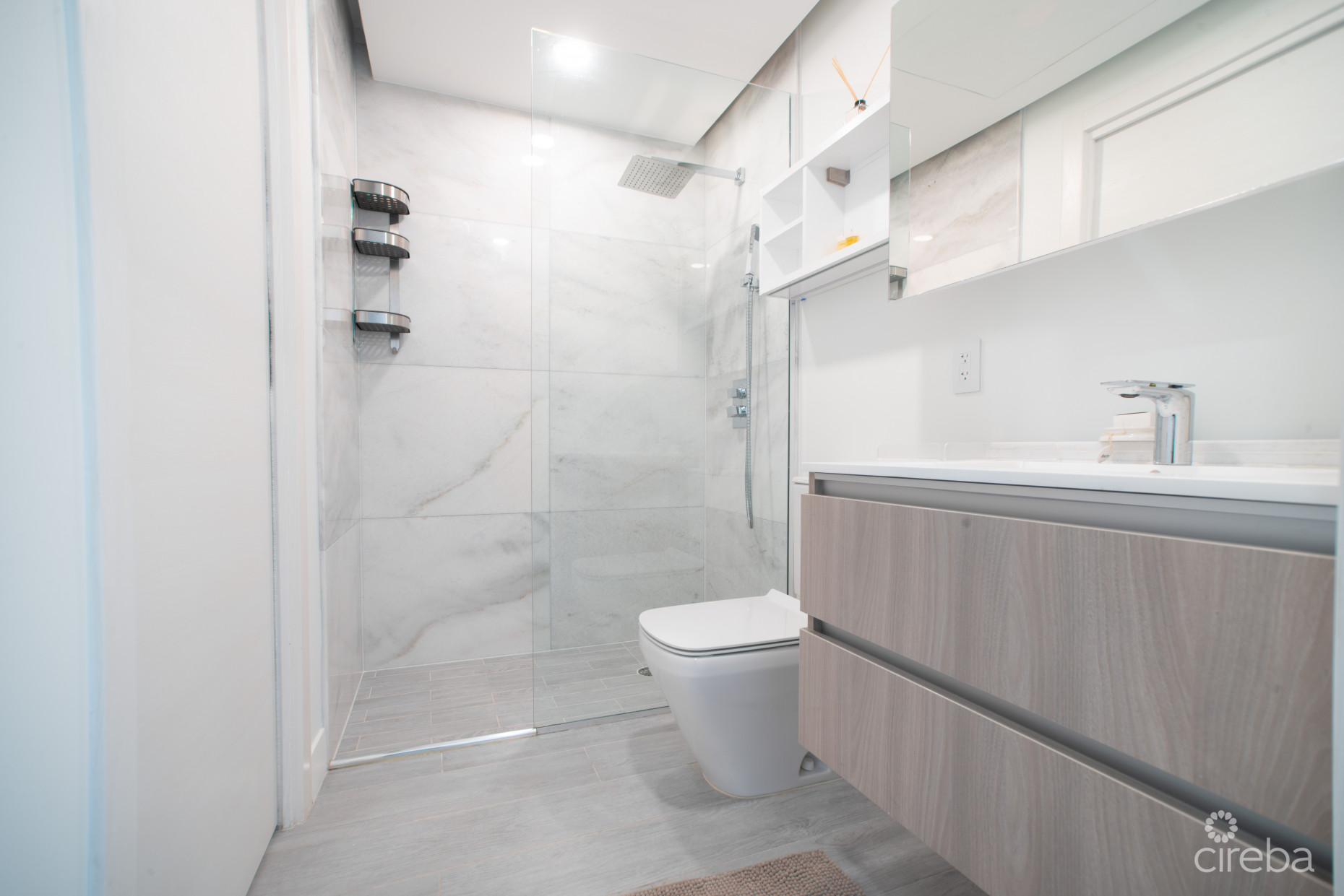 VILLA ZEN | CONTEMPORARY ISLAND LIVING AT THE GROVE
