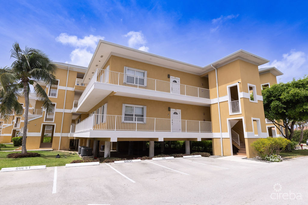 208 SOUTH SHORE