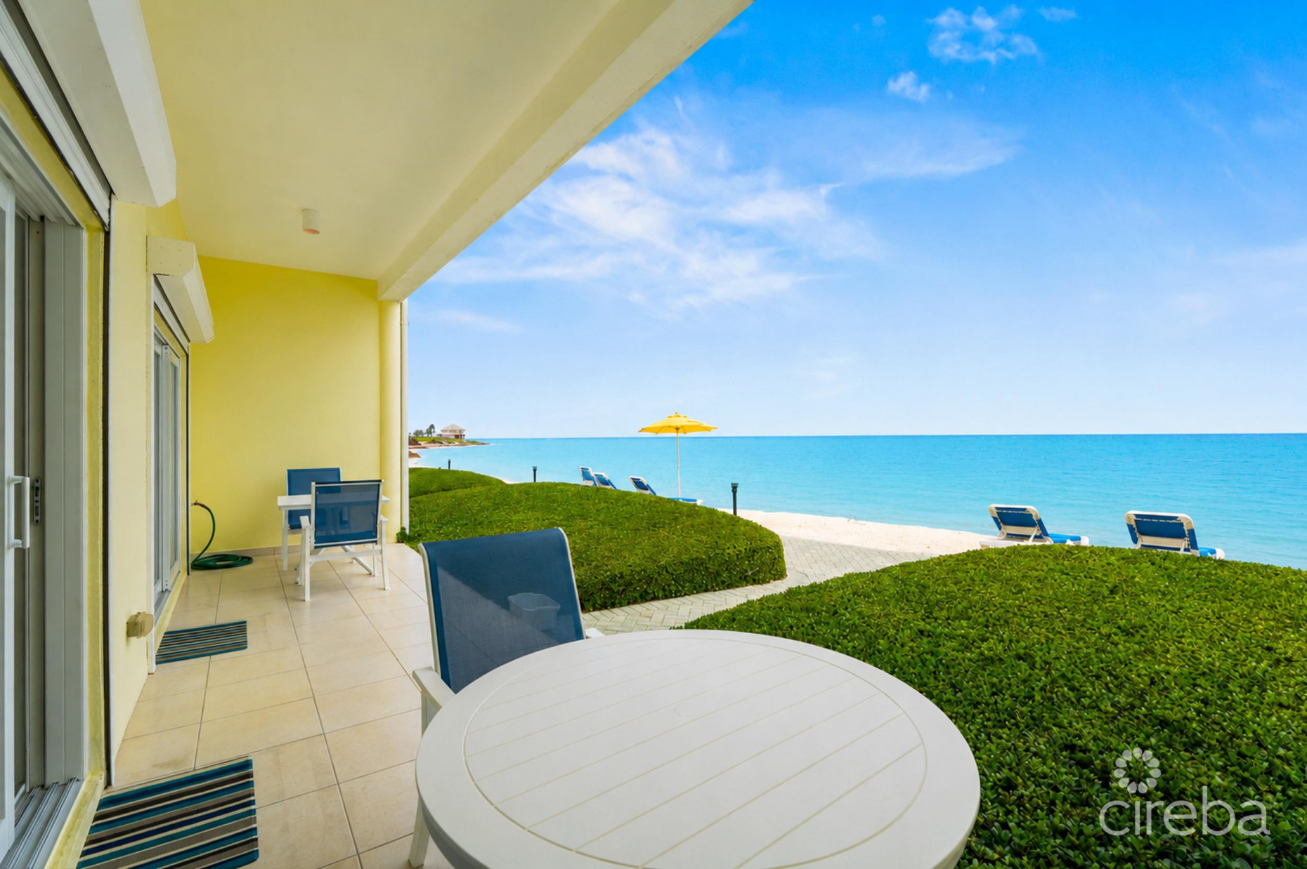 CASTAWAY COVES  GROUND FLOOR 2 BED BEACHFRONT RETREAT