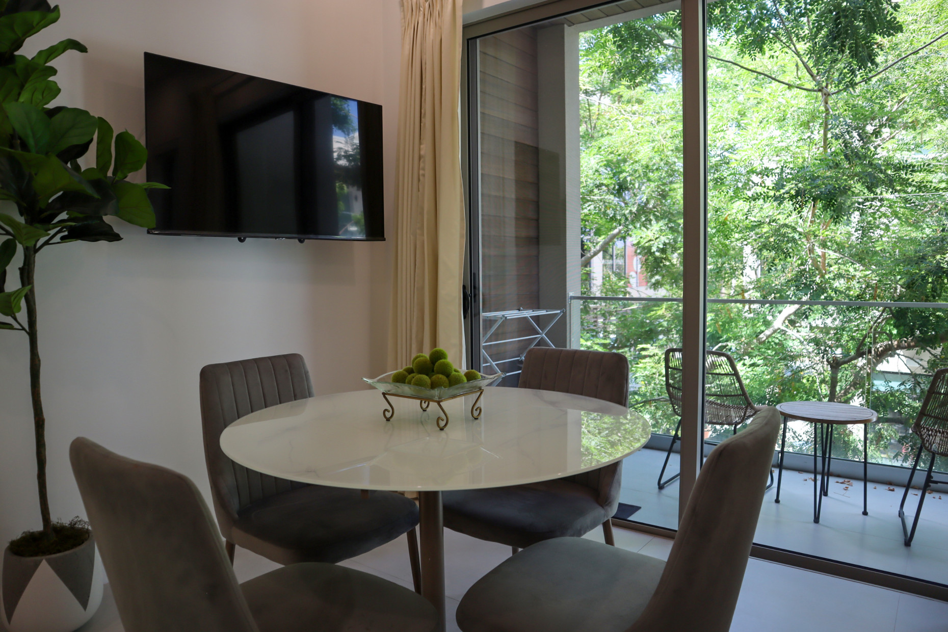 Harbour Walk One Bedroom Suite