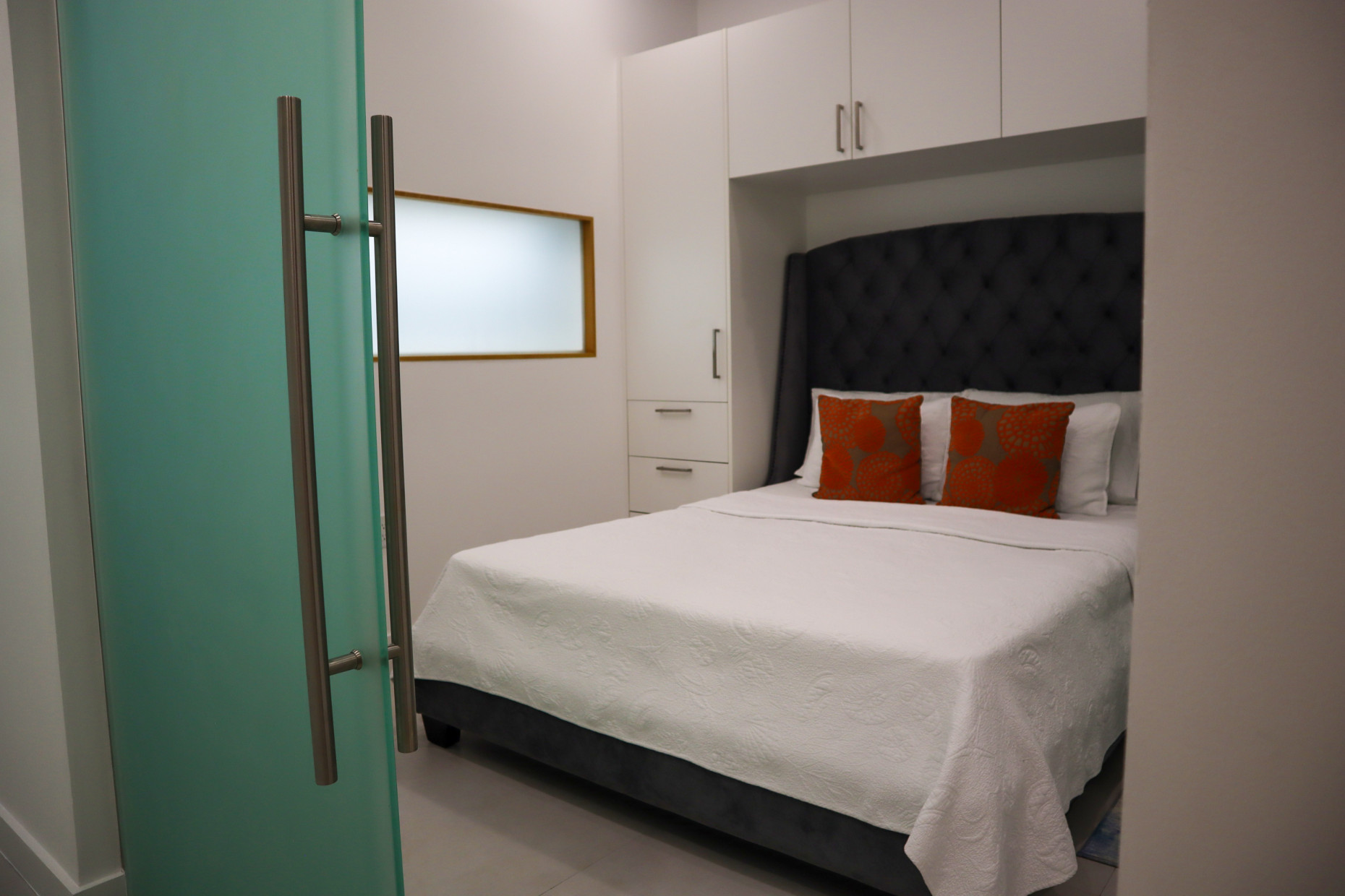 Harbour Walk One Bedroom Suite