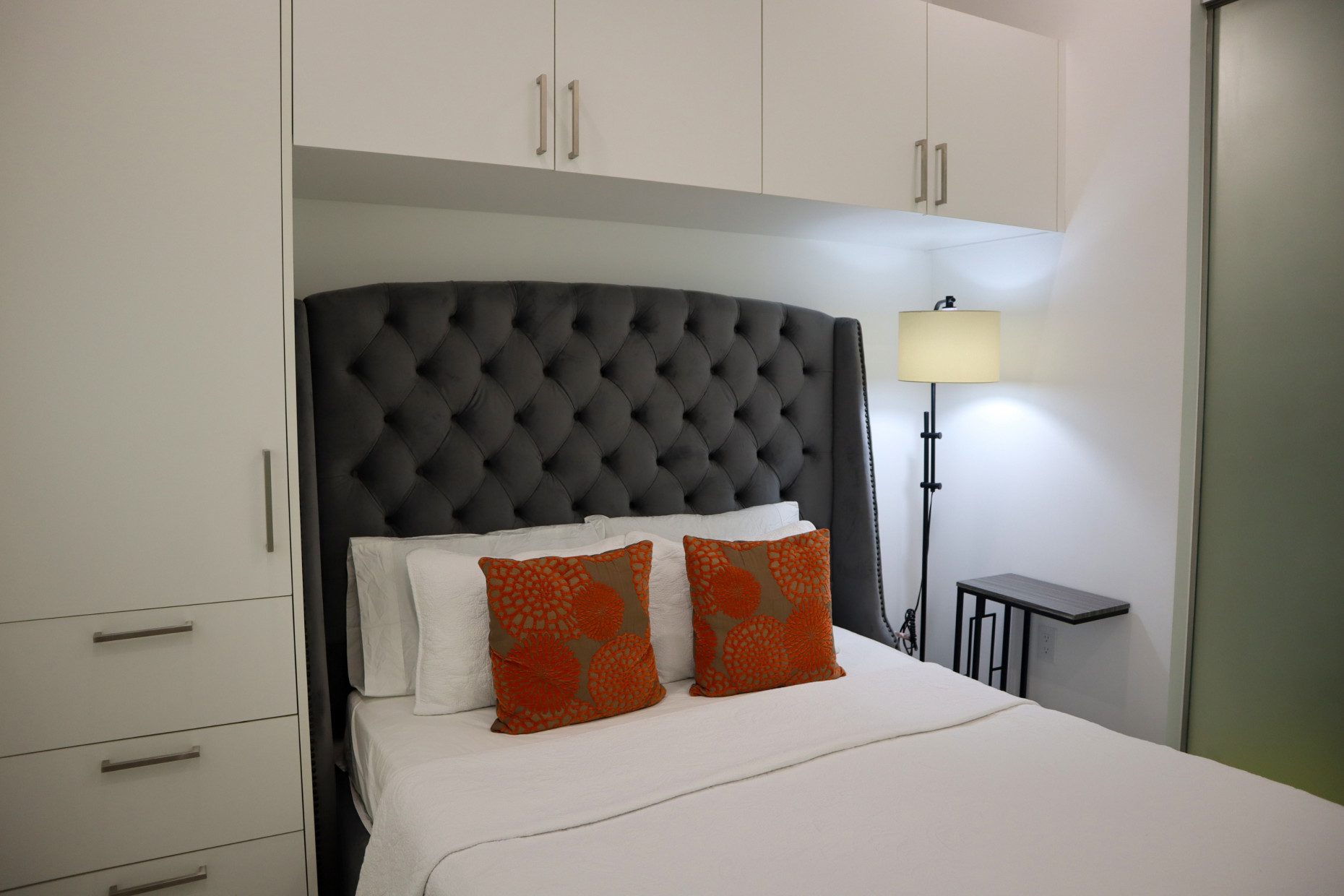 Harbour Walk One Bedroom Suite
