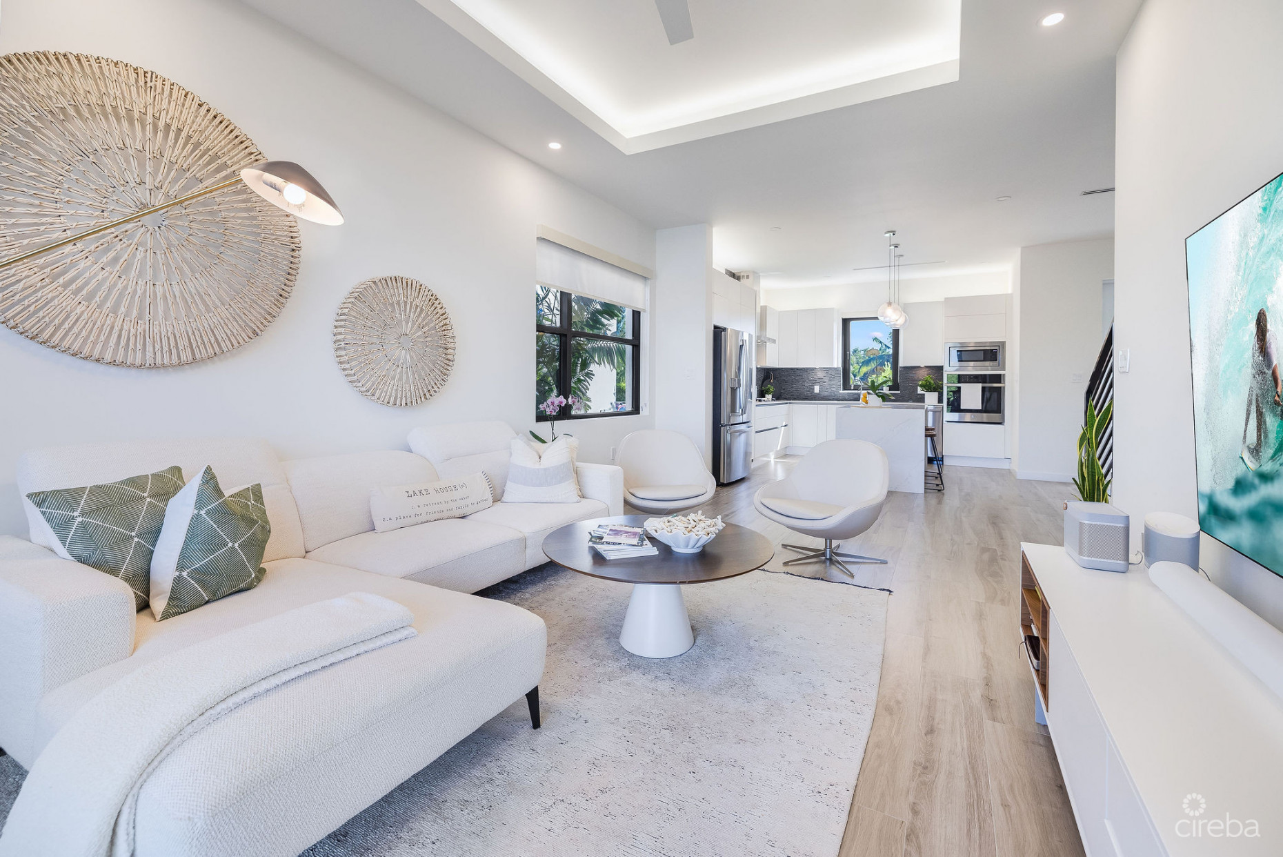 PARAISO  # 8 PHASE 2 (PRIVATE POOL & DOCK SPACE FOR EACH UNIT)