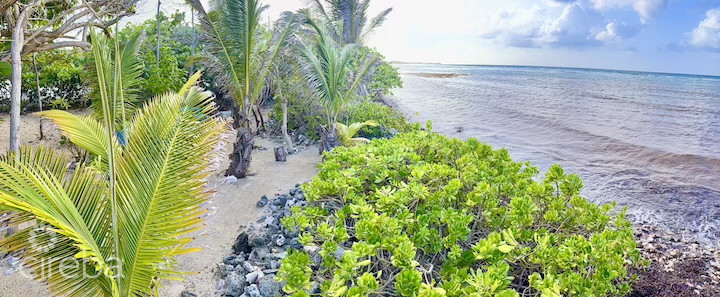 LARGE BEACHFRONT LOT - RUM POINT DRIVE - PERFECT ESTATE PARCEL