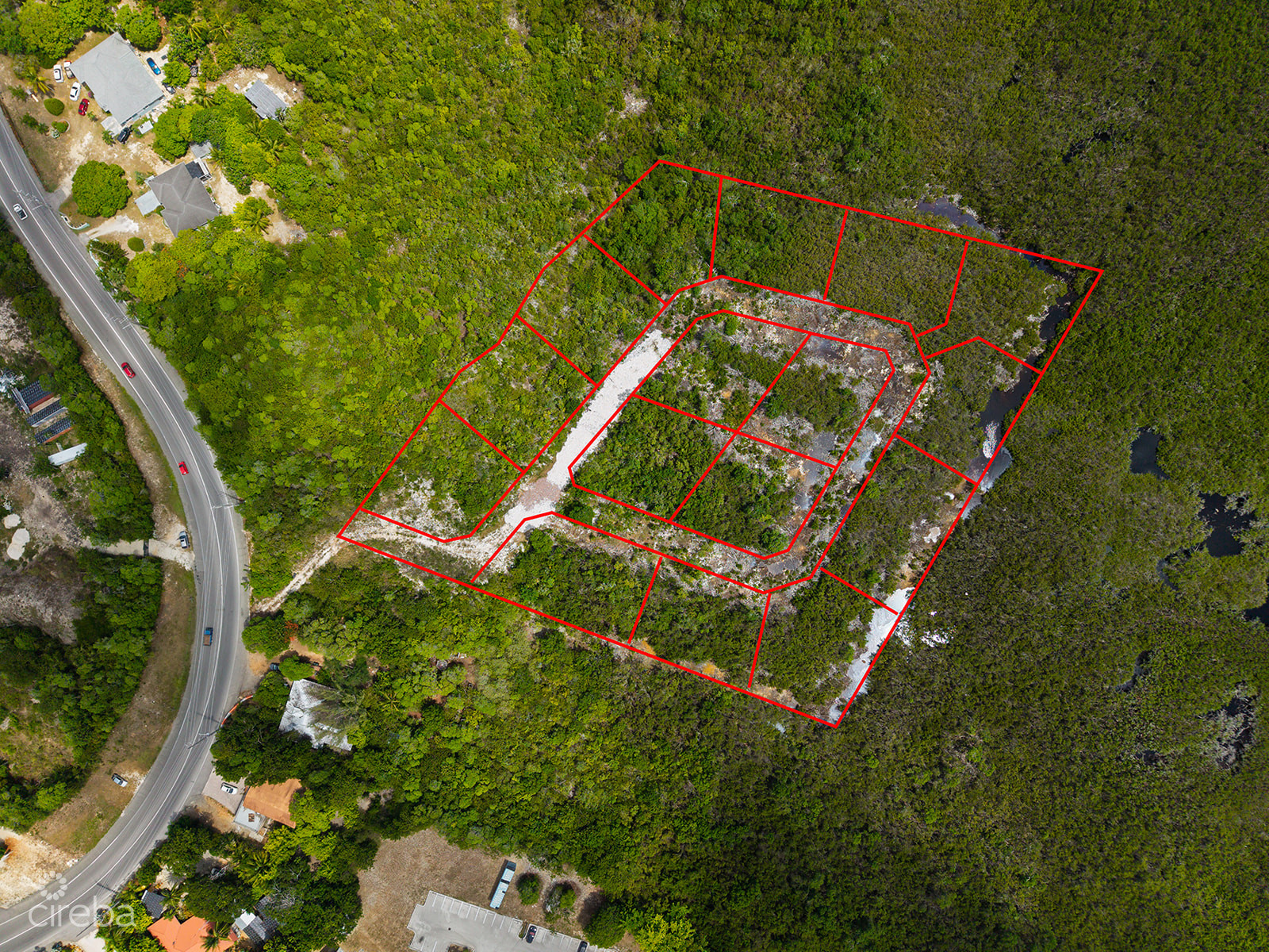 4.7 ACRES - 16 LOT SUBDIVISION WITH PLANNING APPROVAL
