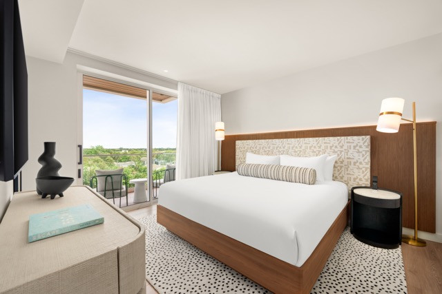 One|gt Unit 401 Aurora Sky+ - 3-bed And Den , 4-bath