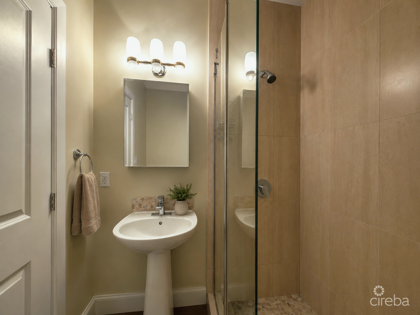 SAN SEBASTIAN PHASE 2 | 4BED/3.5BATH | GARDEN & POOL VIEW