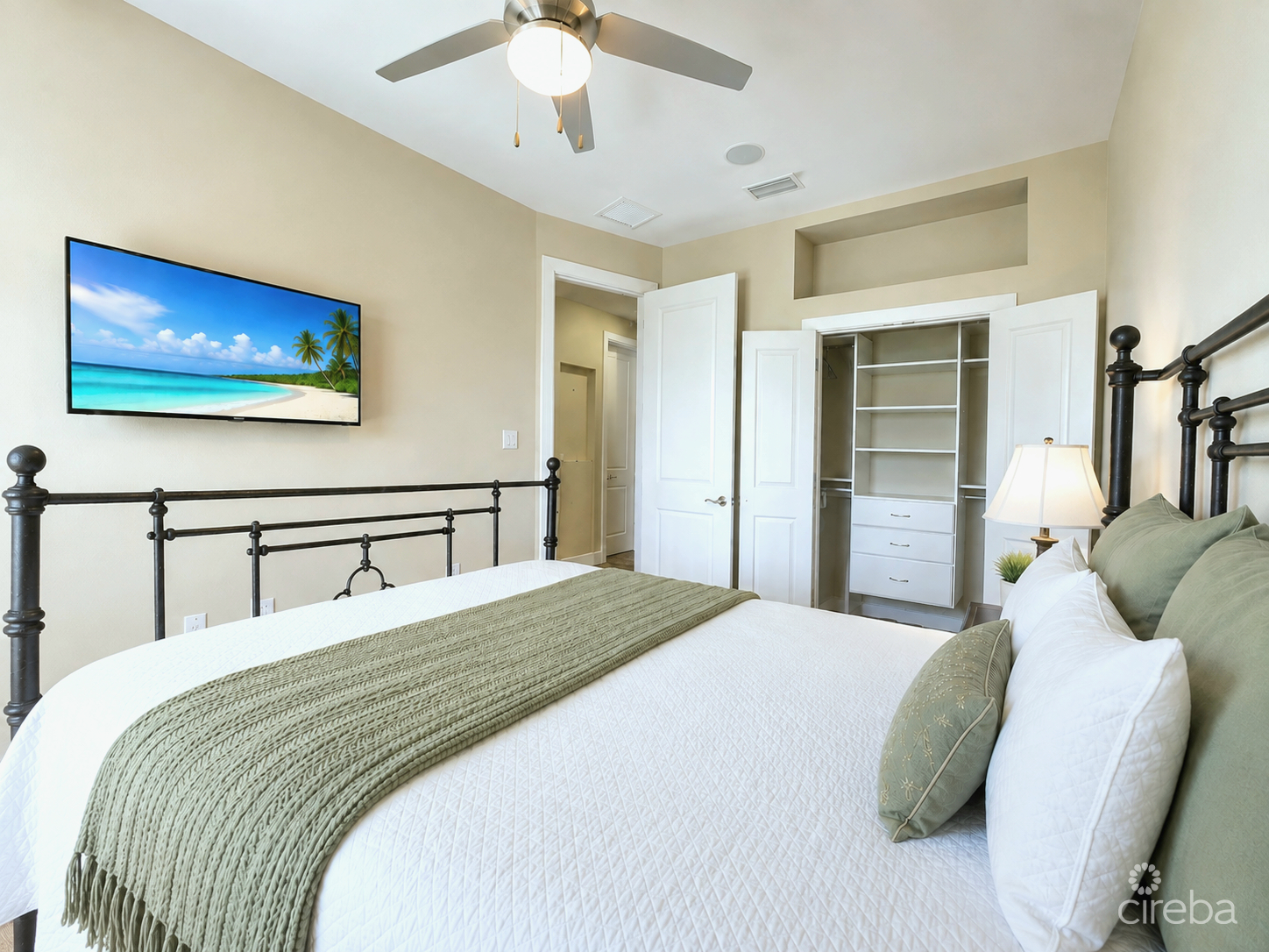 SAN SEBASTIAN PHASE 2 | 4BED/3.5BATH | GARDEN & POOL VIEW