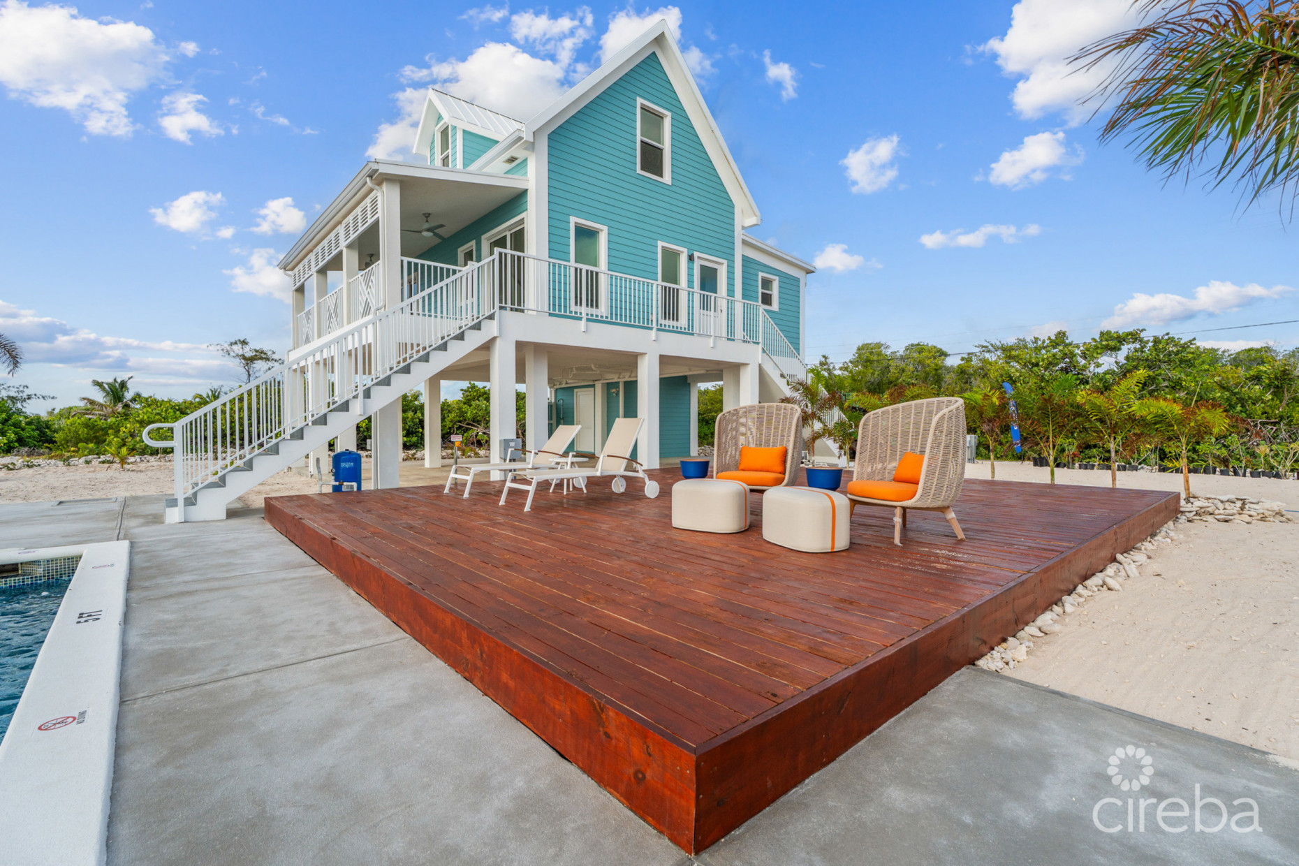 THE PALMS, LITTLE CAYMAN | BEACHFRONT COTTAGE 1