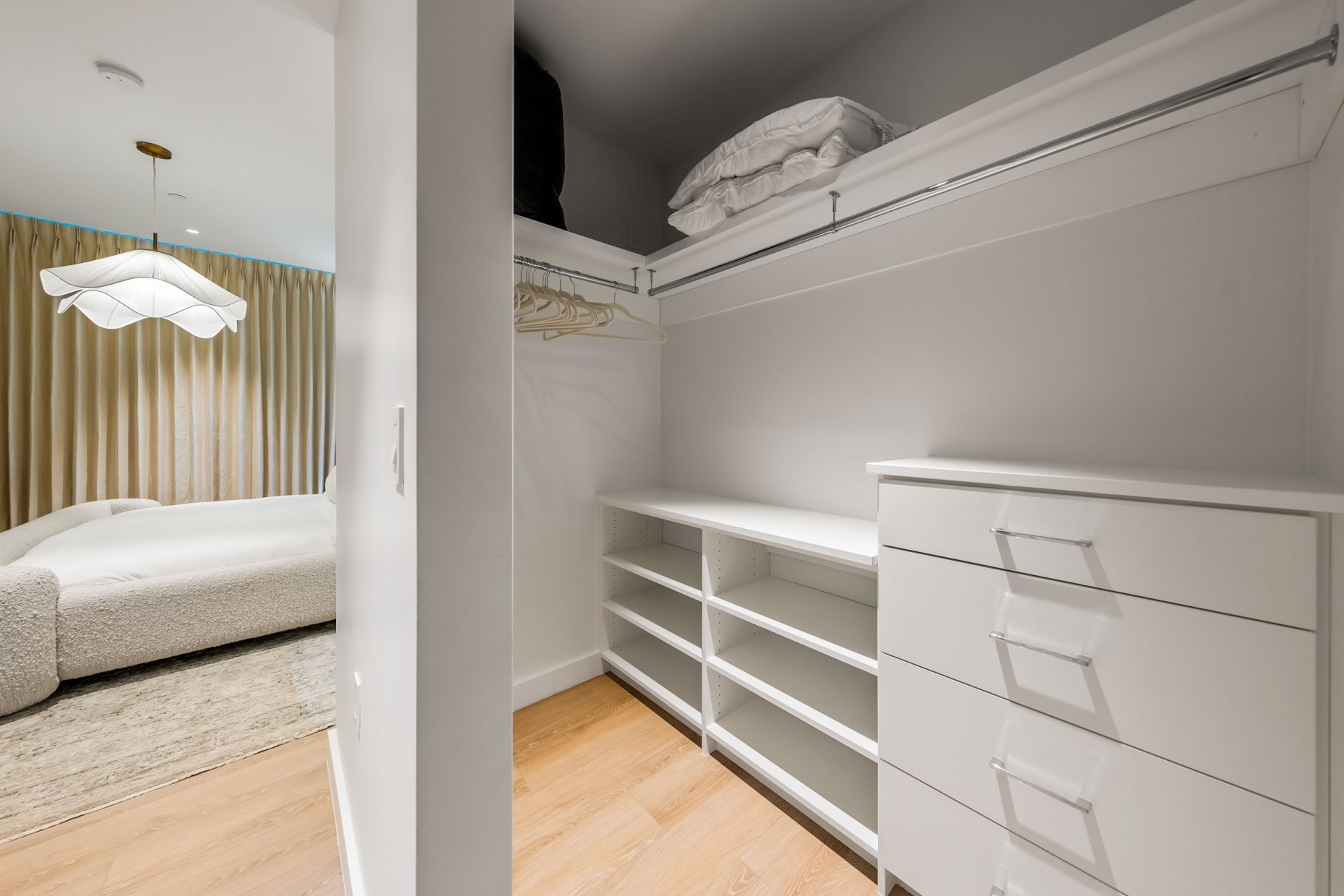 One|gt Unit 910 - Resort-style Living In The Heart Of George Town