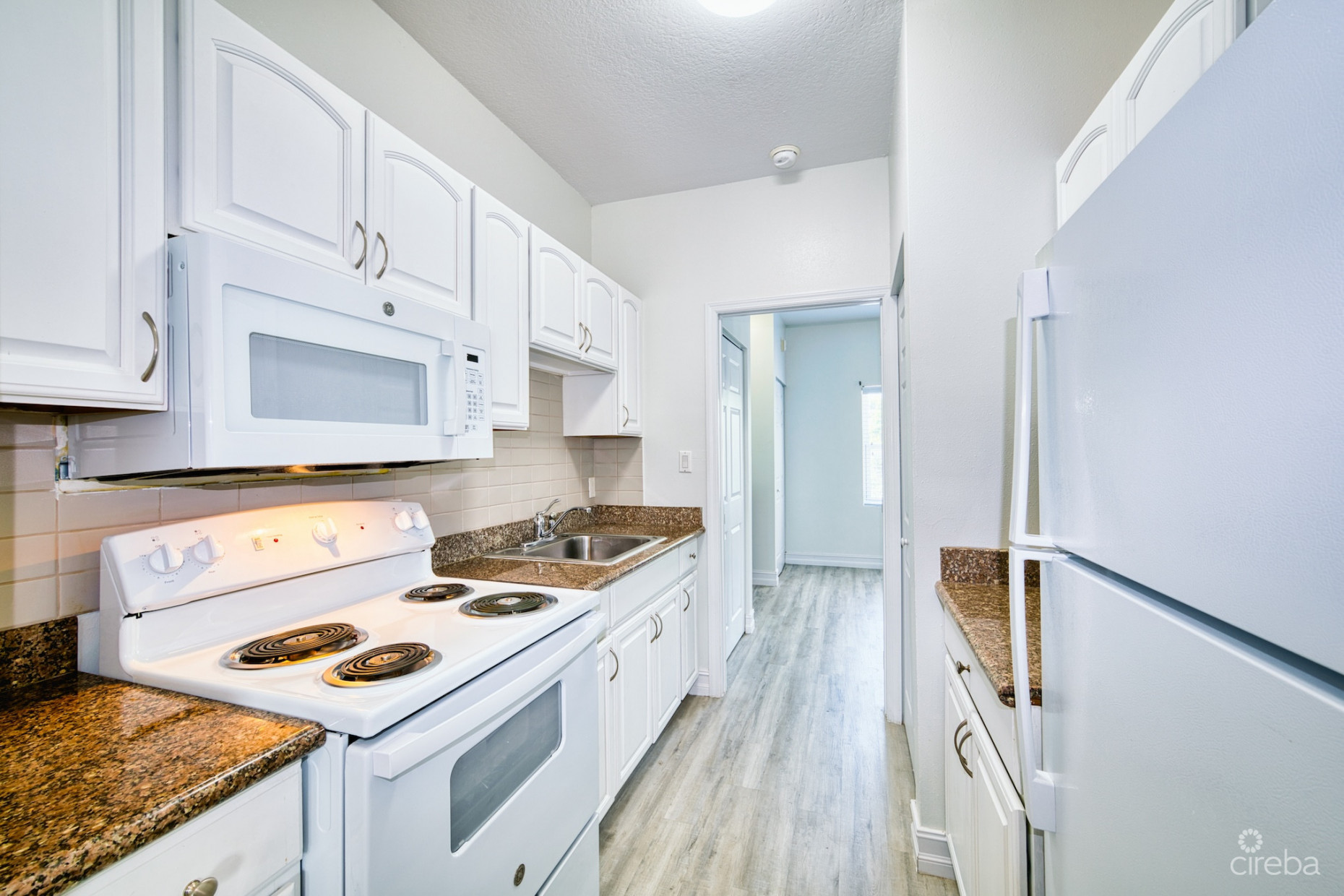 EXECUTIVE SUITES - 2 BED APARTMENT - GEORGETOWN - UNIT 30