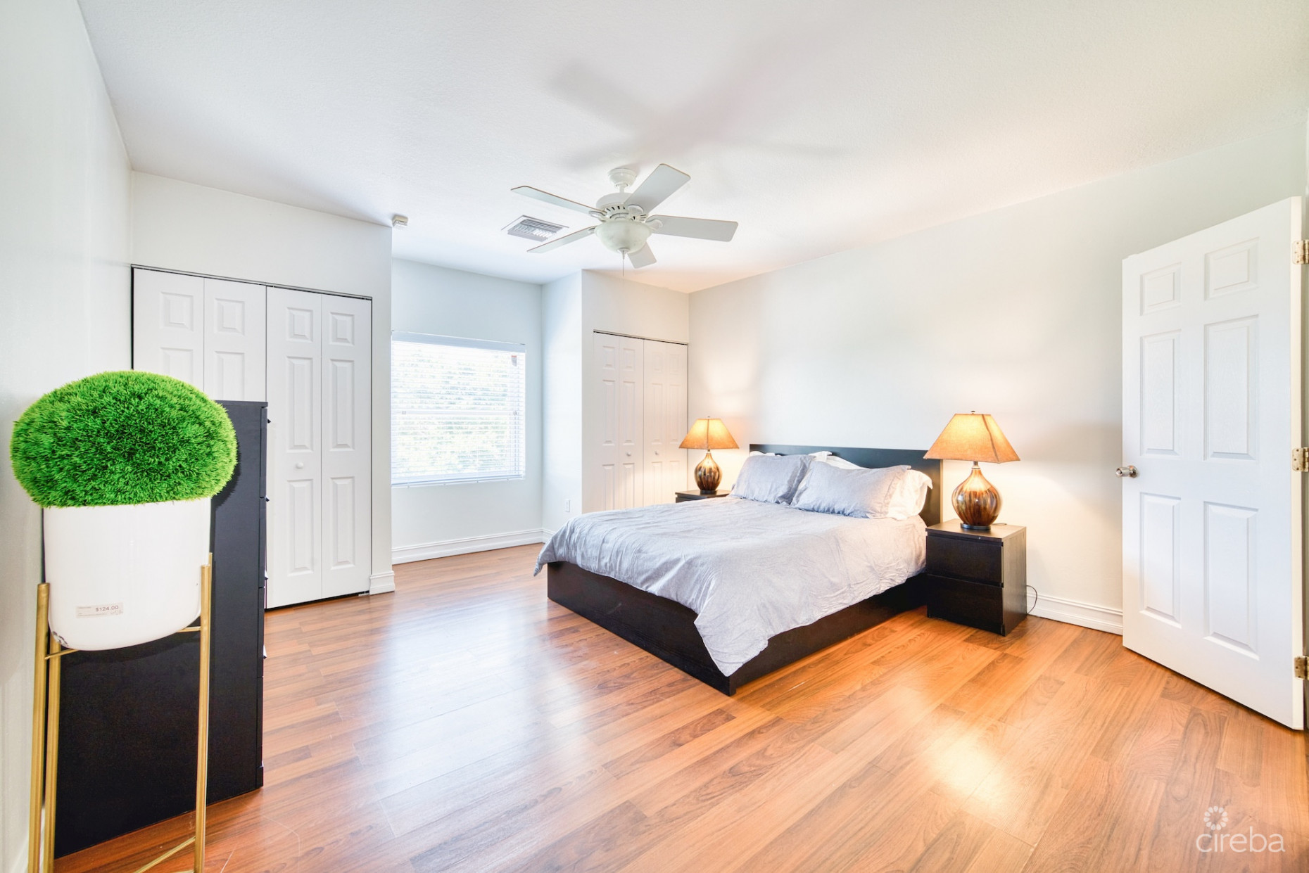EXECUTIVE SUITES - 2 BED APARTMENT - GEORGETOWN - UNIT 30