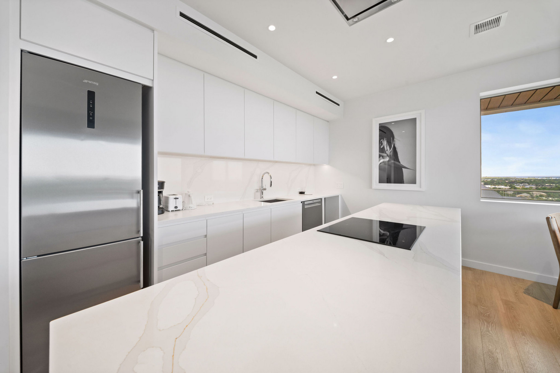 One|gt Unit 728 Arise Suite - 2 Bed + 2 Bath