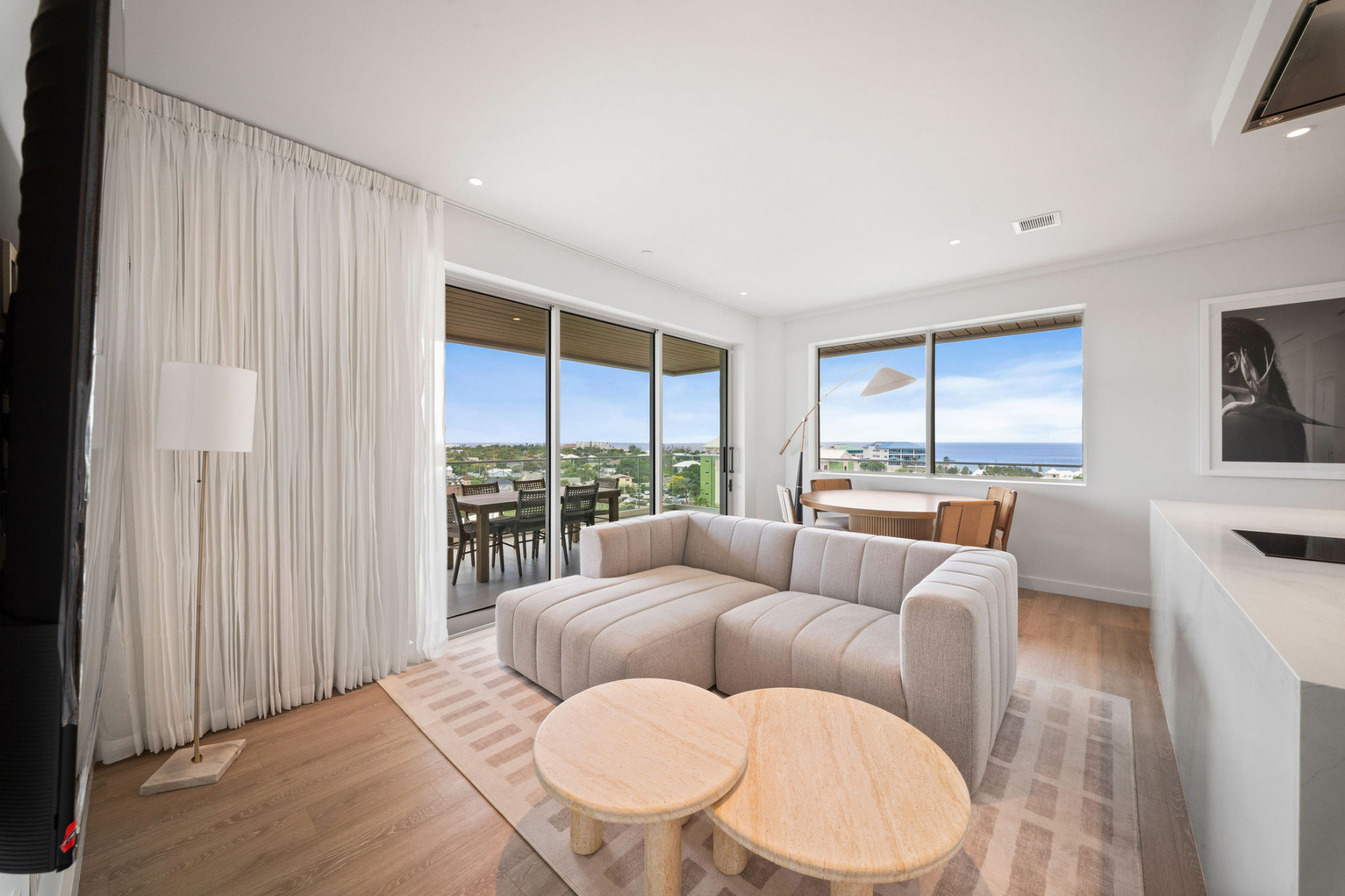 One|gt Unit 730 Solstice Suite - 2-bed + Den, 3-bath