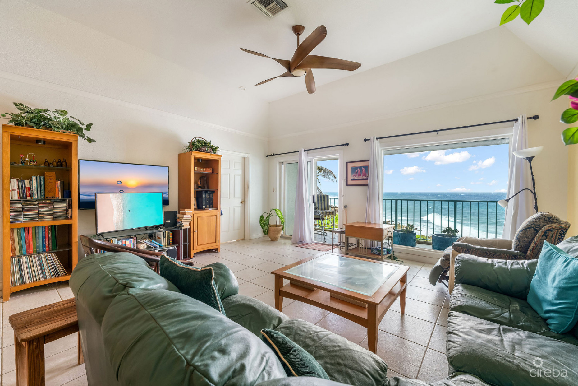OCEAN POINTE VILLAS  3 BED, 2 BATH, 2ND FLOOR PENTHOUSE