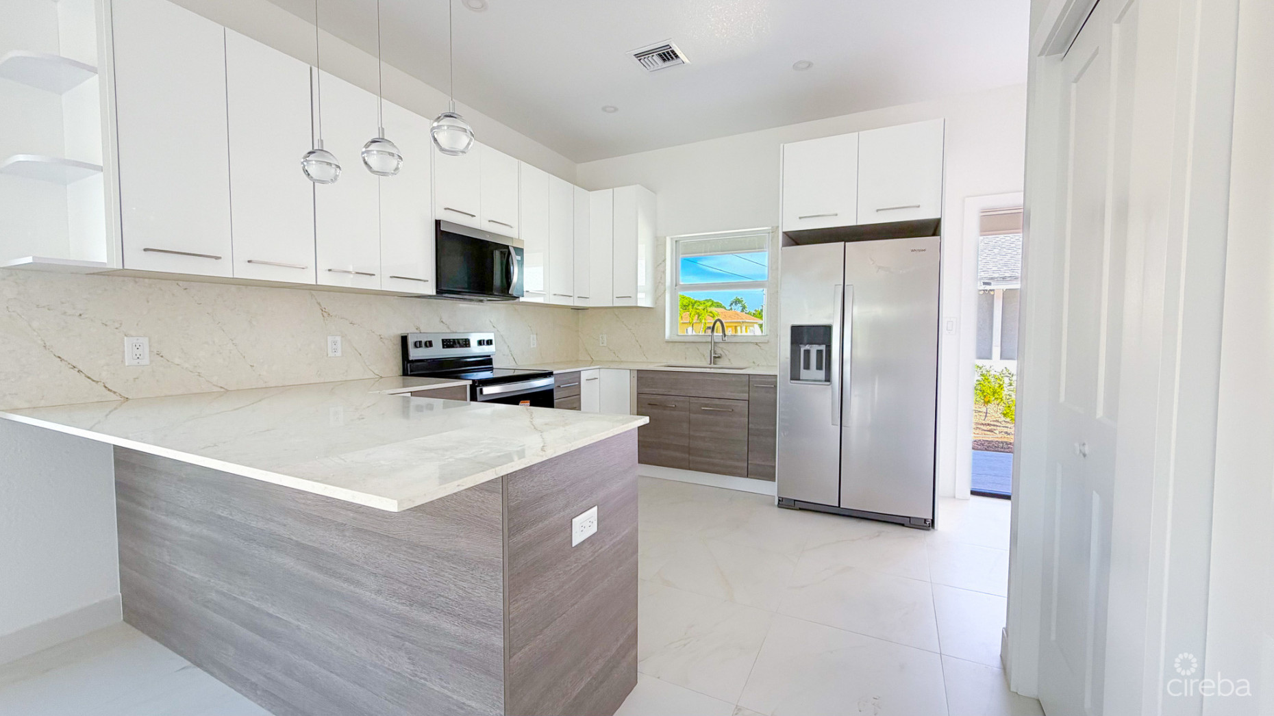 BRAND NEW SERENITY RETREAT 2 BEDROOM TOWNHOUSE
