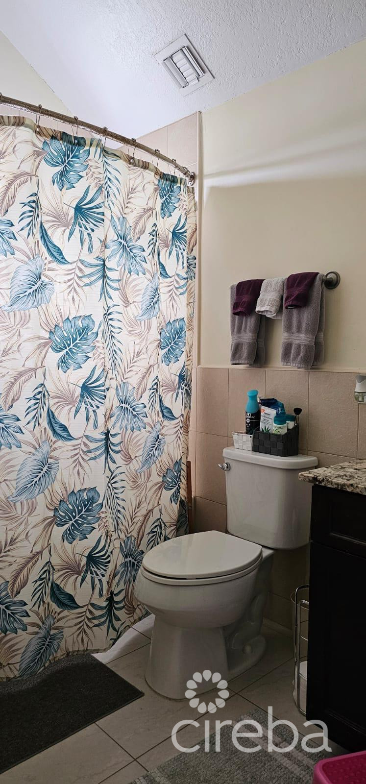 DUPLEX INVESTMENT PROPERTY - AURORA DRIVE, WEST BAY