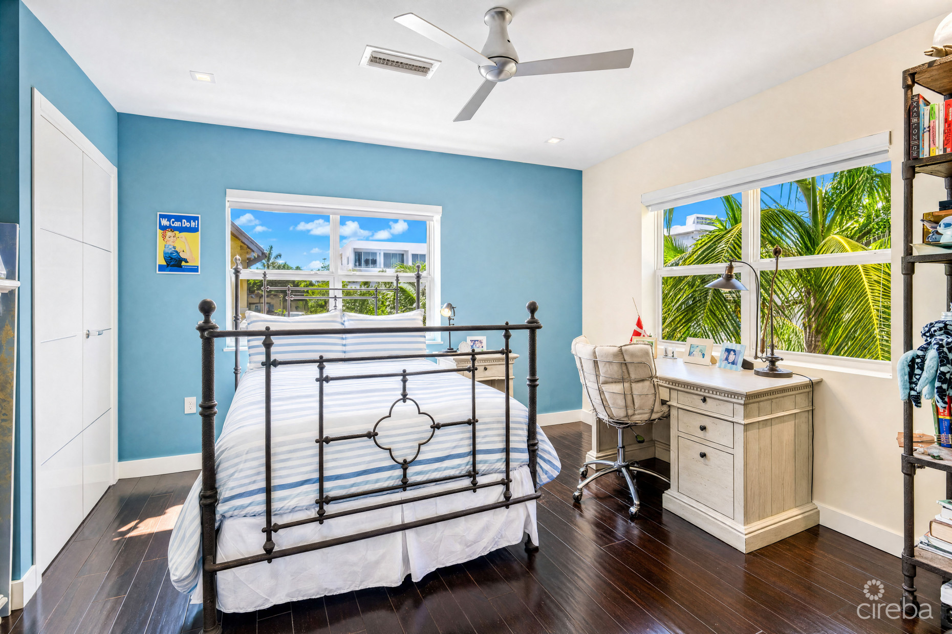COCONUT BAY 121 OCEAN FRONT RESIDENCE