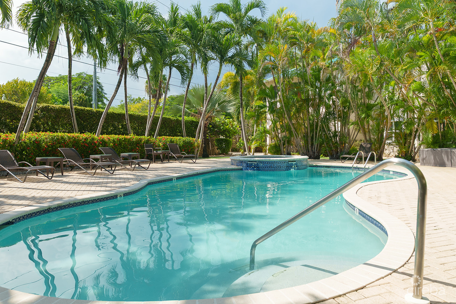 GRAND PALMS | GROUND FLOOR 2-BED IN SOUTH SOUND