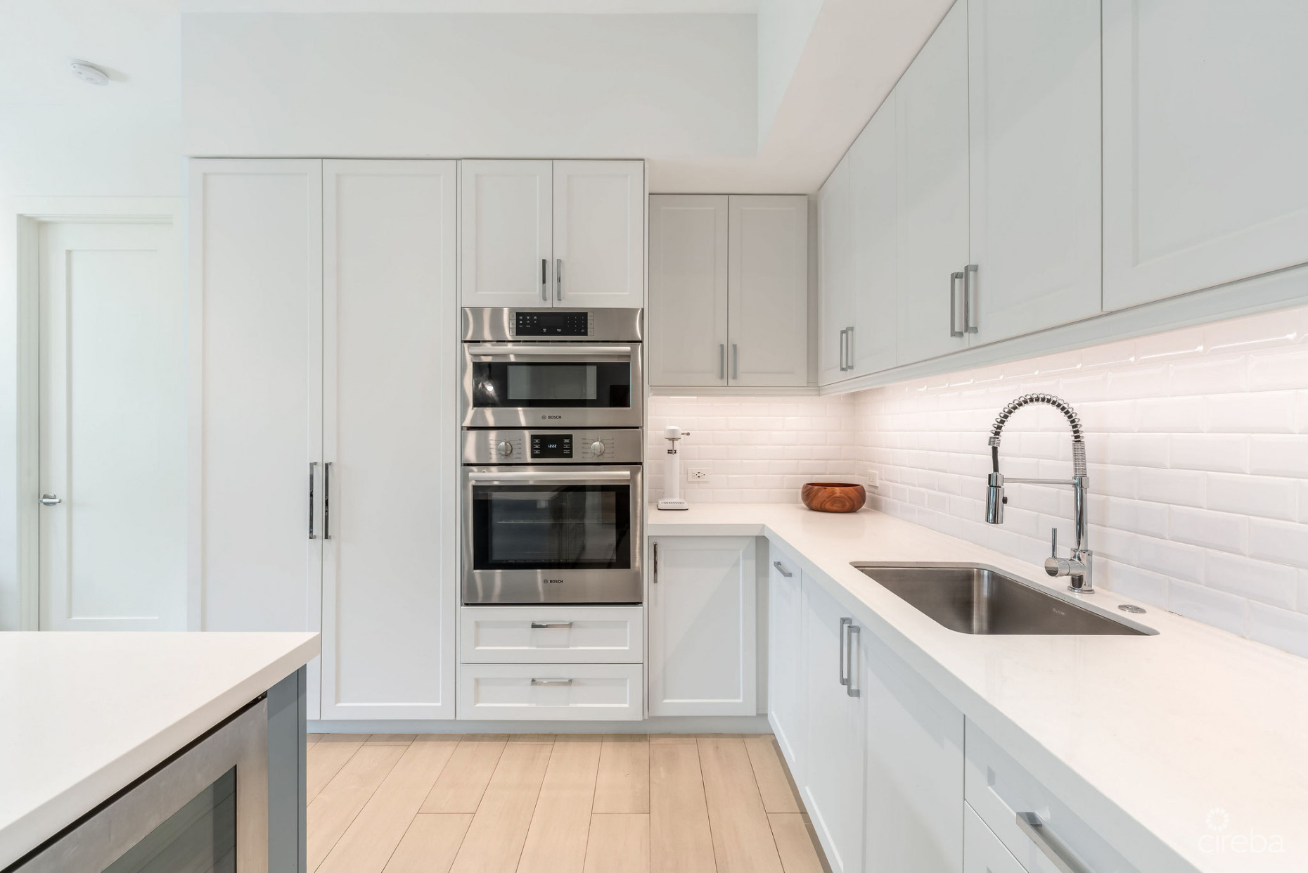 OLEA 414 - PRIVATE GARDEN 2-BED RESIDENCE