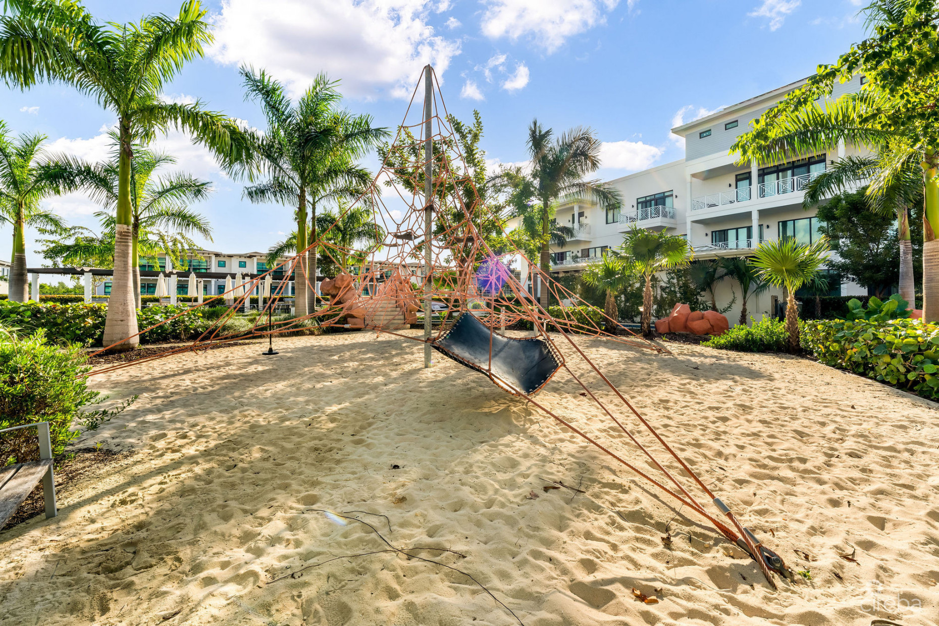 OLEA 414 - PRIVATE GARDEN 2-BED RESIDENCE
