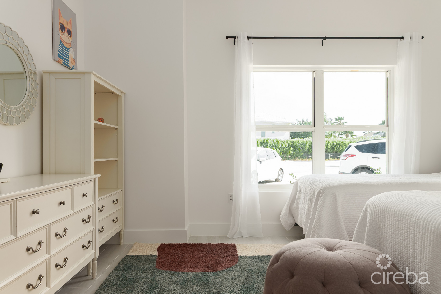 WOODRIDGE - REDBAY! FULLY FURNISHED AND VENDOR PAYS STAMP DUTY
