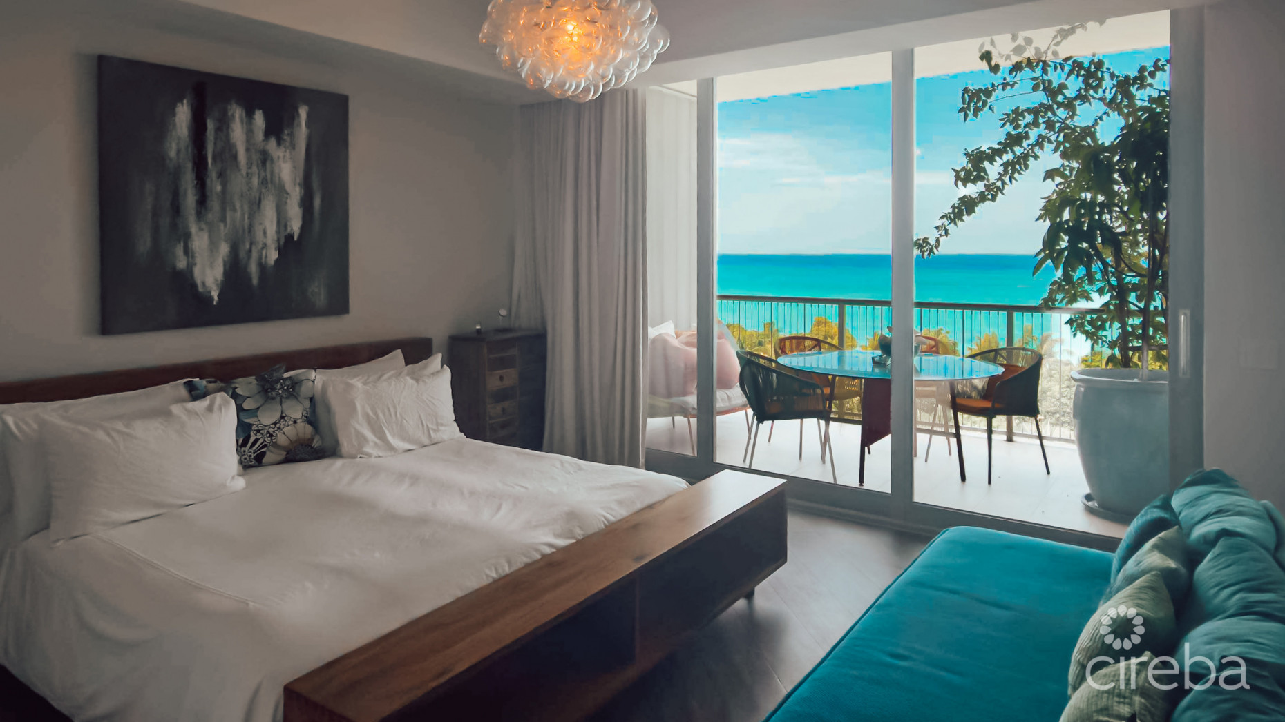 SEAFIRE 3 BEDROOM LUXURY RESIDENCE ON SEVEN MILE BEACH