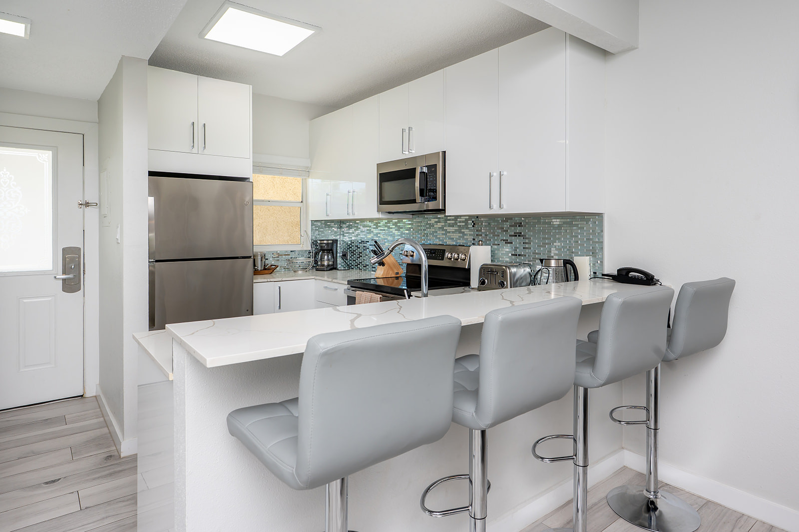 All-inclusive Rental For  October On Seven Mile