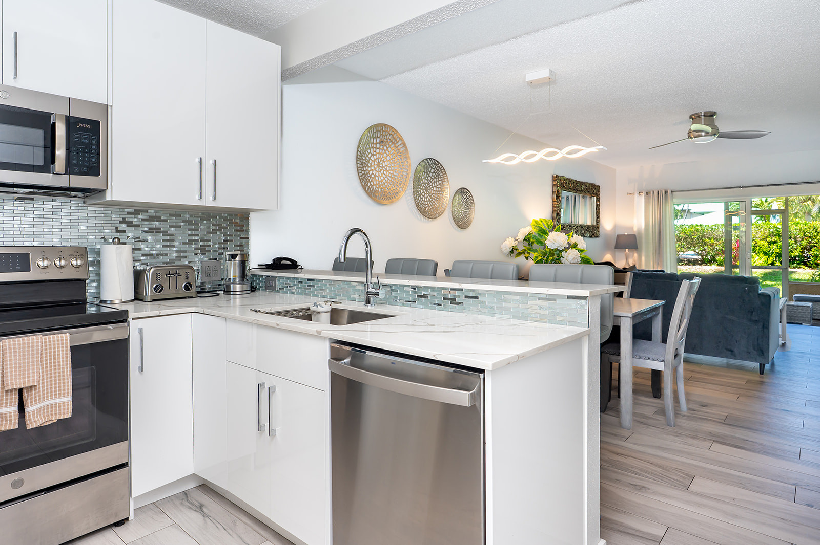 All-inclusive Rental For  October On Seven Mile