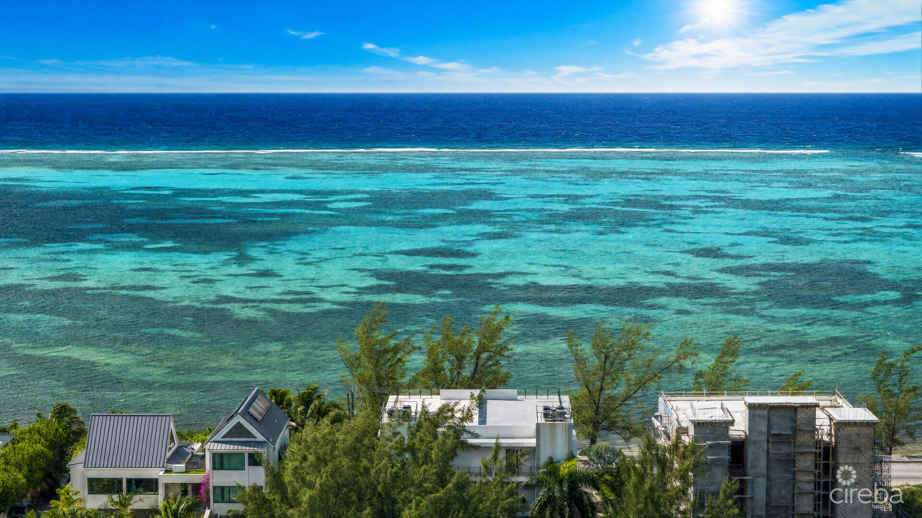 SHORE CLUB #6- OCEAN VIEW PENTHOUSE WITH PRIVATE ROOFTOP TERRACE