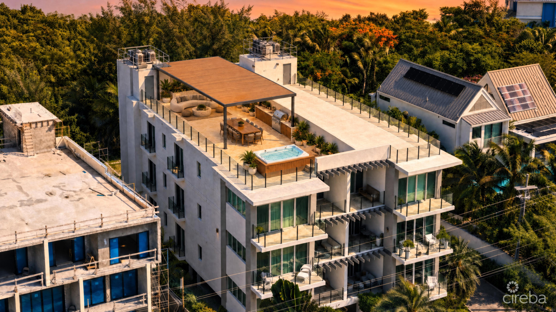 SHORE CLUB #6- OCEAN VIEW PENTHOUSE WITH PRIVATE ROOFTOP TERRACE
