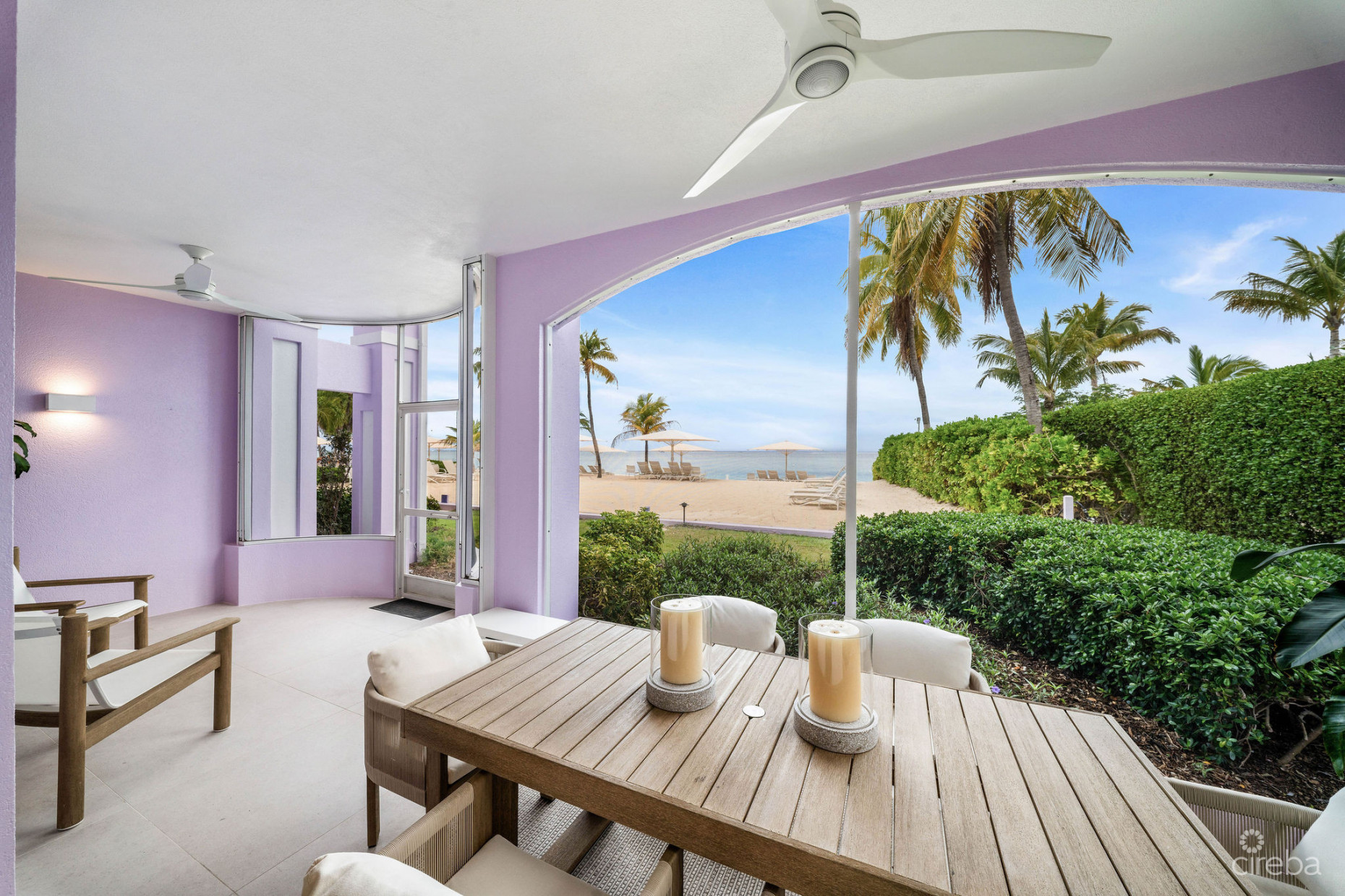 AVALON 9, EXQUISITE BEACHFRONT CONDO