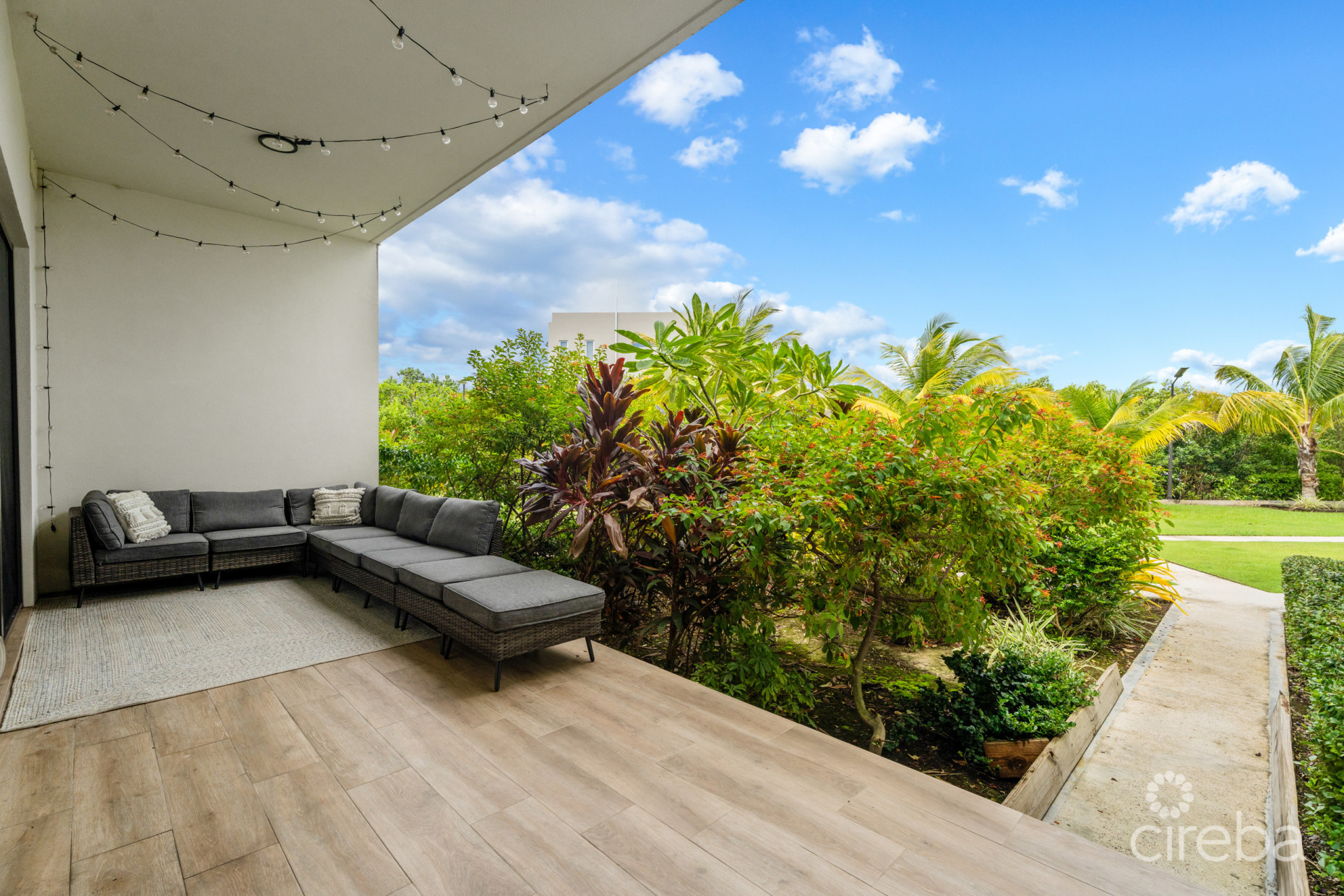 ALLURE 7, 2 BED TOWNHOME