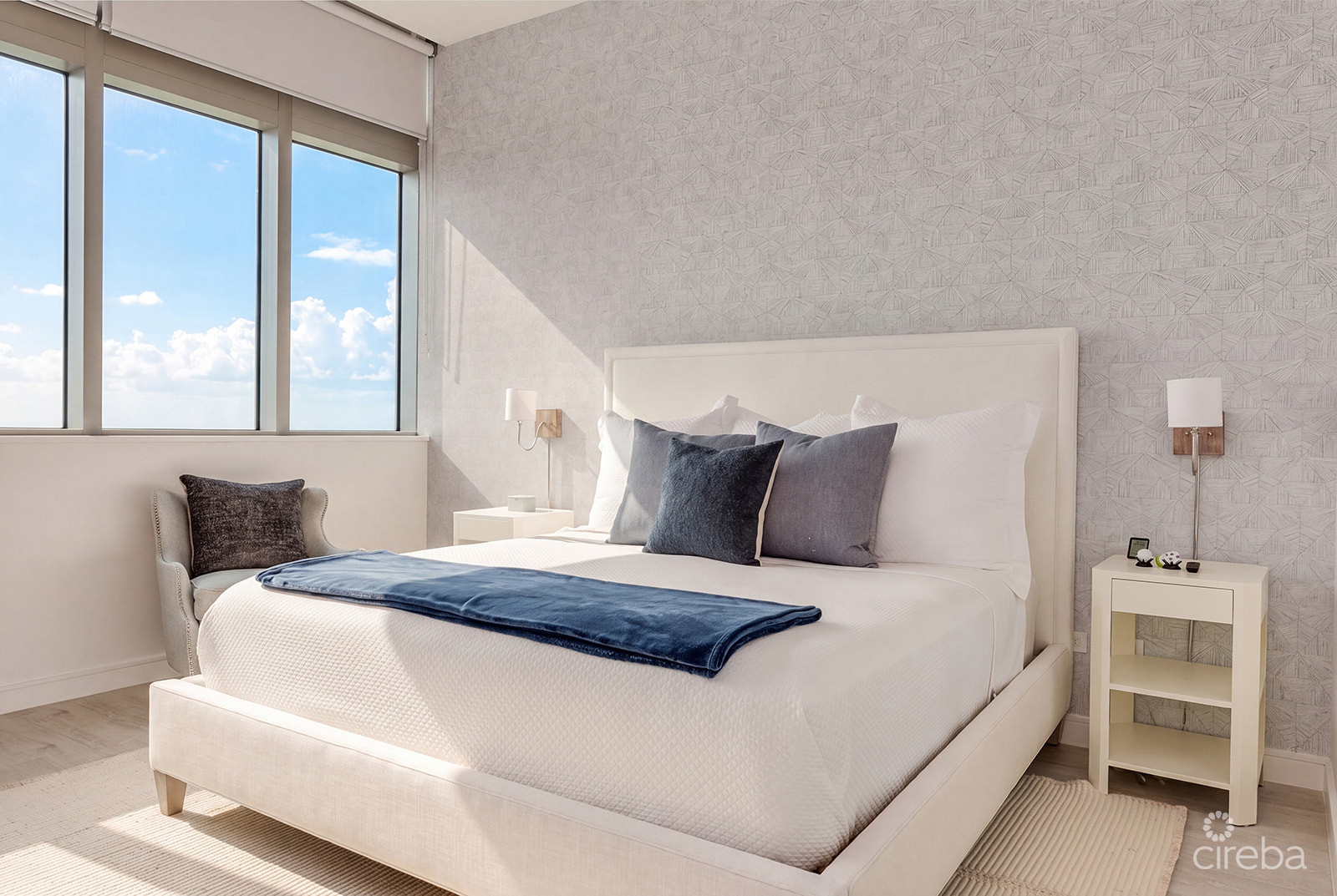 SEAFIRE N802: CO-OWNERSHIP OPPORTUNITY ON SEVEN MILE BEACH