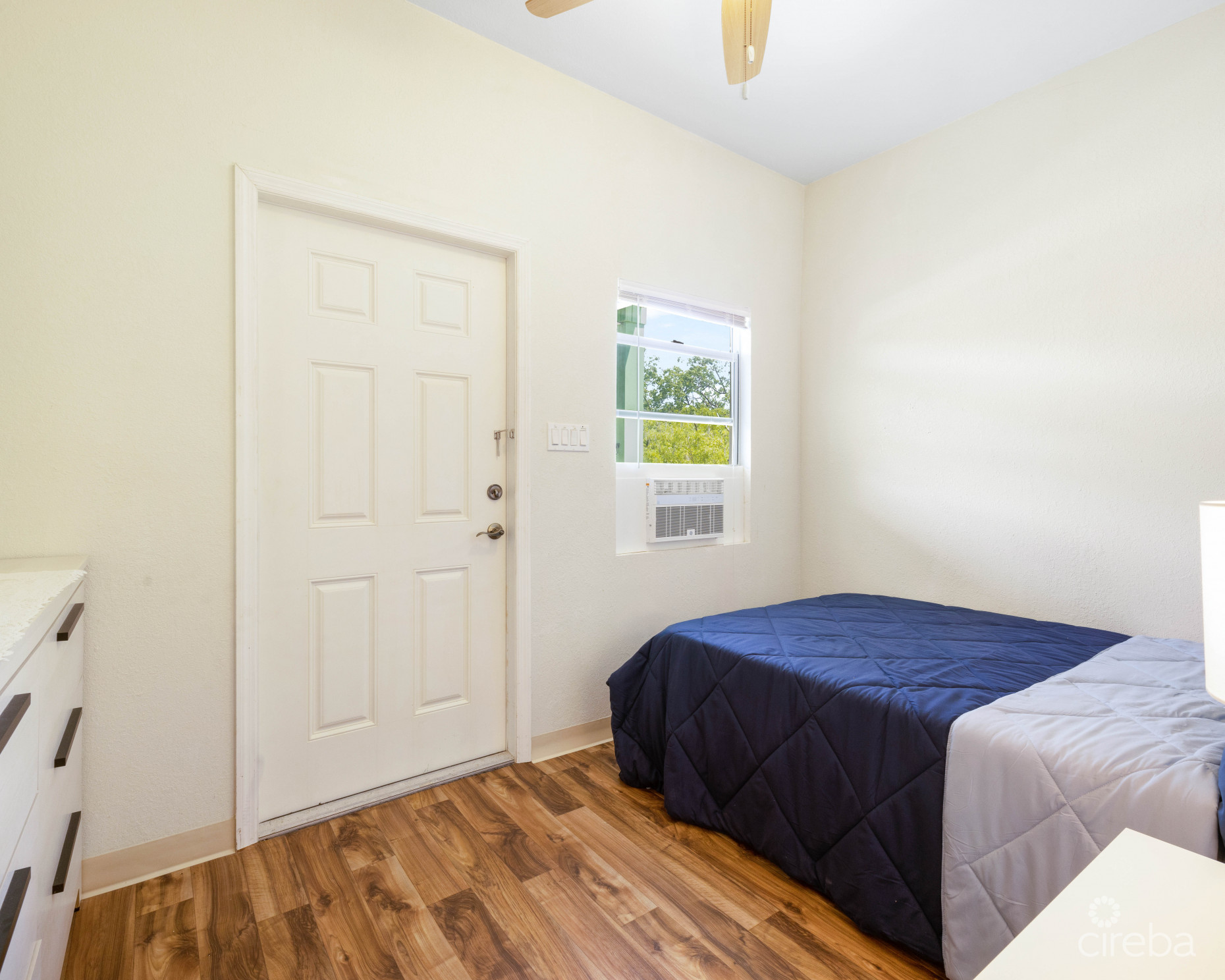 EAST END STAND ALONE HOME JOHN MCLEAN DR
