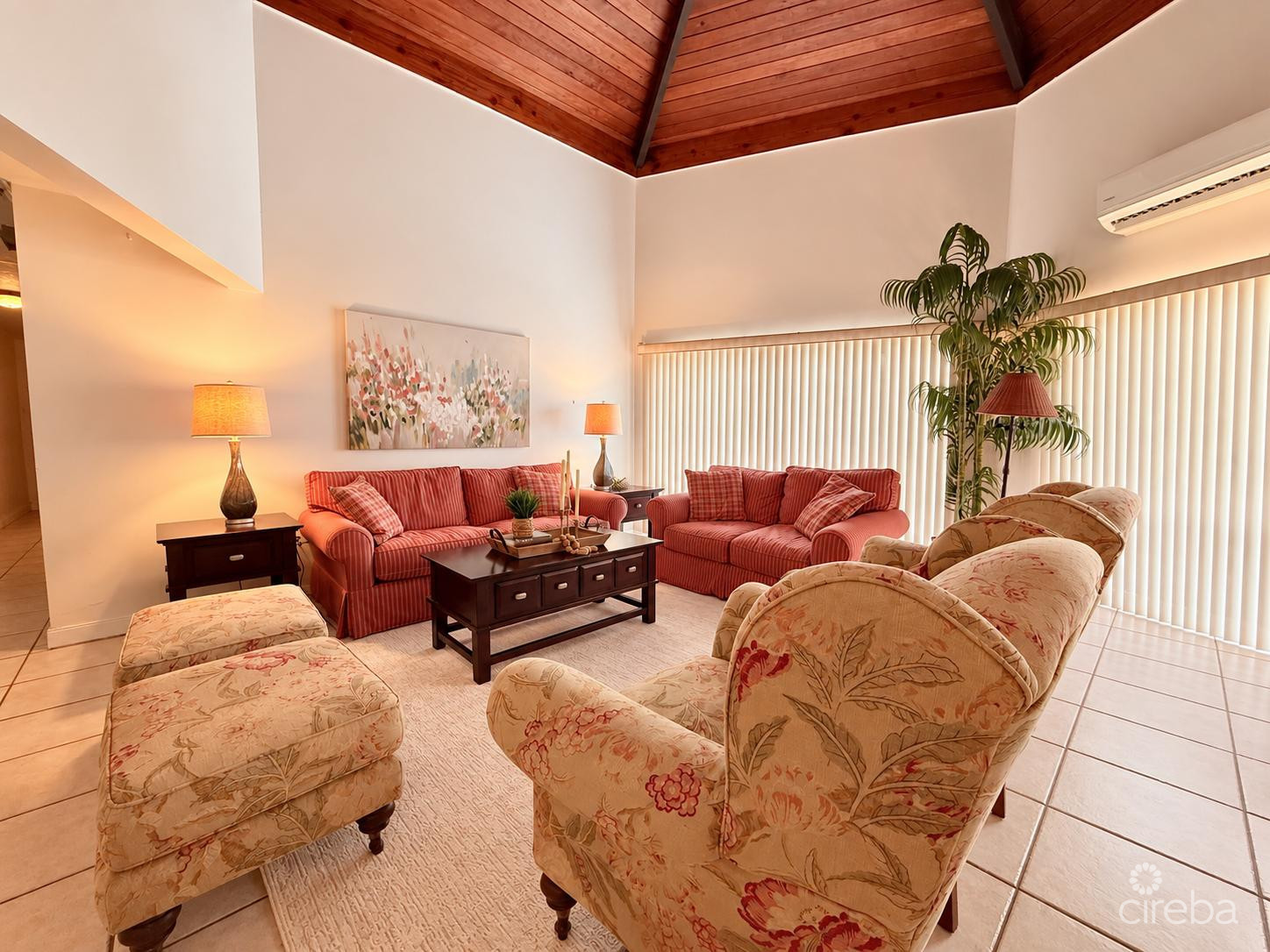 4 BEDROOM DOUBLE LOT HOME  IN PROSPECT