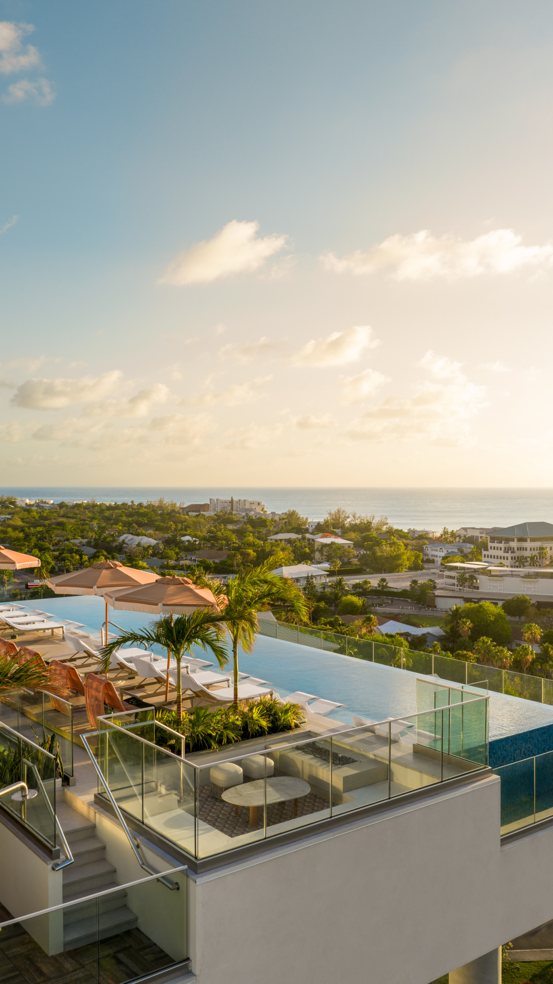 One | Gt Residences Collection - Spacious 1-bed + Den