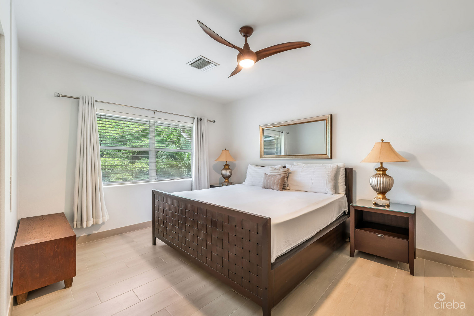 PLANTATION VILLAGE #27 - FULLY RENOVATED BEACHFRONT