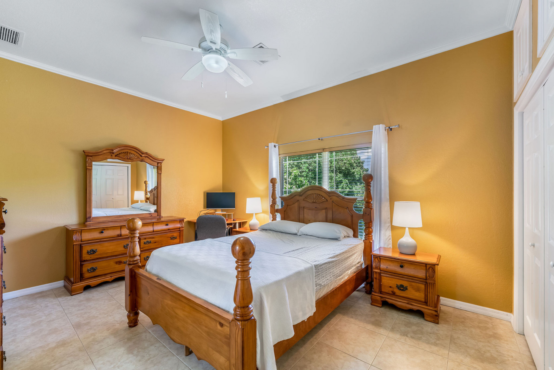 FAIRVIEW MANOR:  2X 2-BED UNITS, GEORGE TOWN