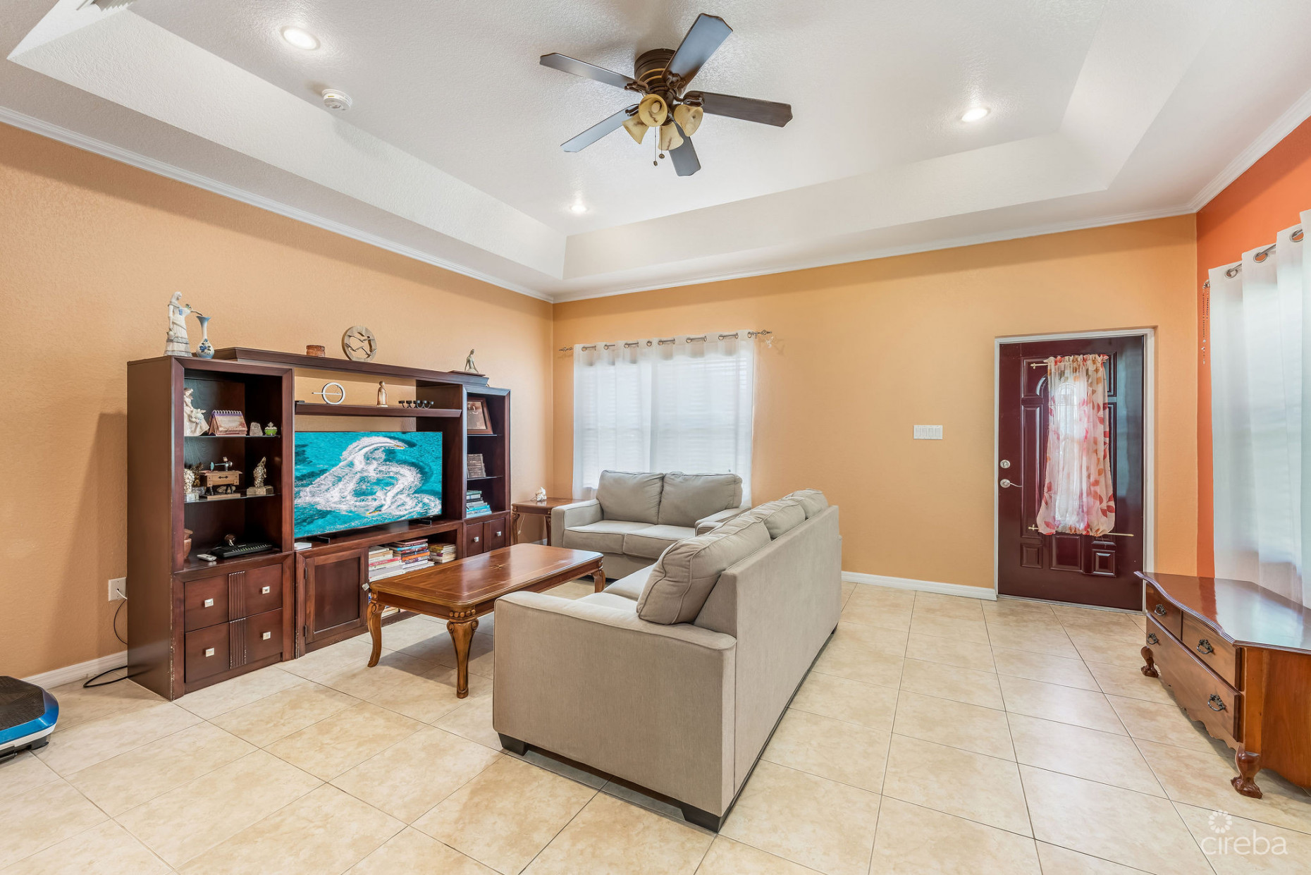 FAIRVIEW MANOR:  2X 2-BED UNITS, GEORGE TOWN