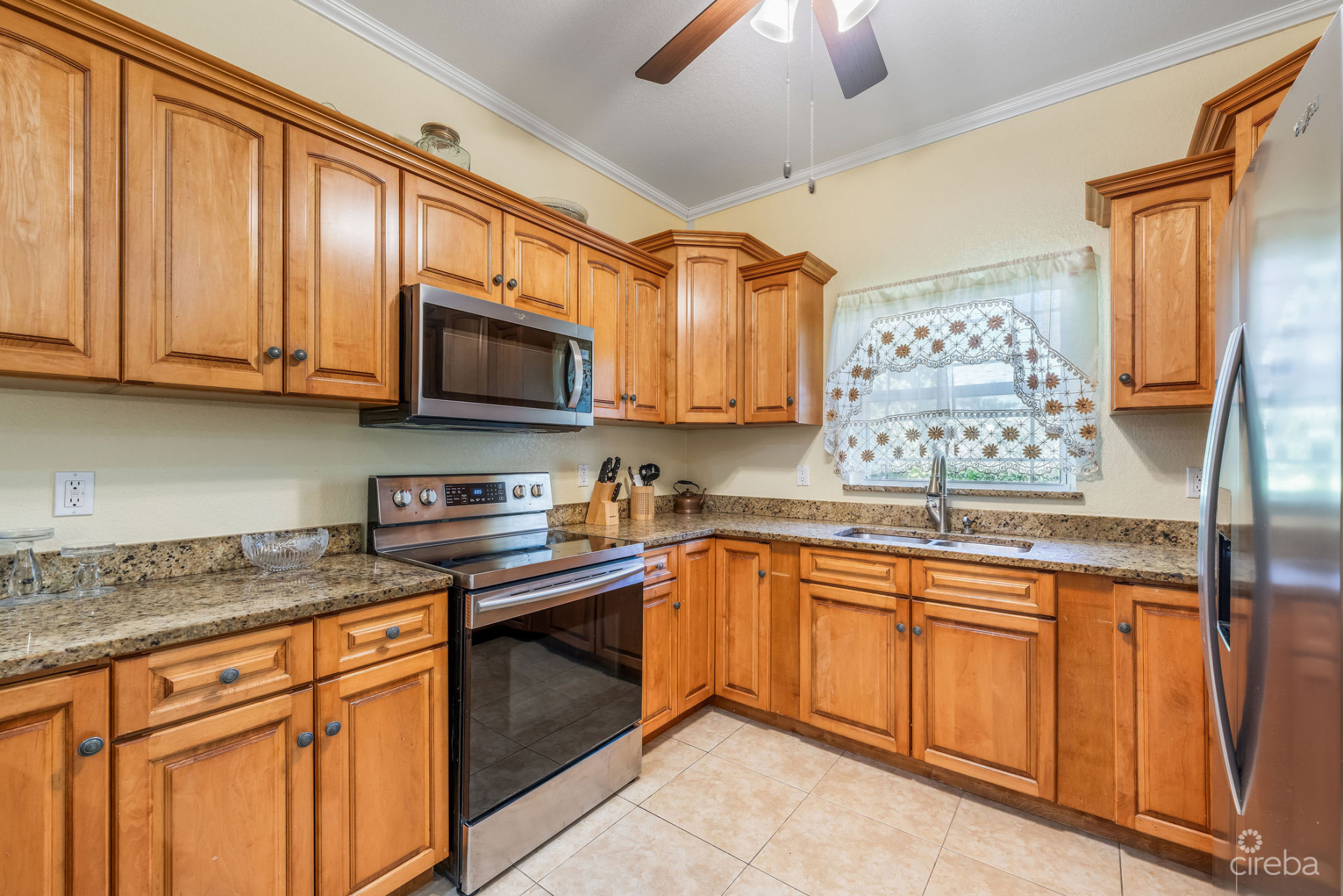 FAIRVIEW MANOR:  2X 2-BED UNITS, GEORGE TOWN