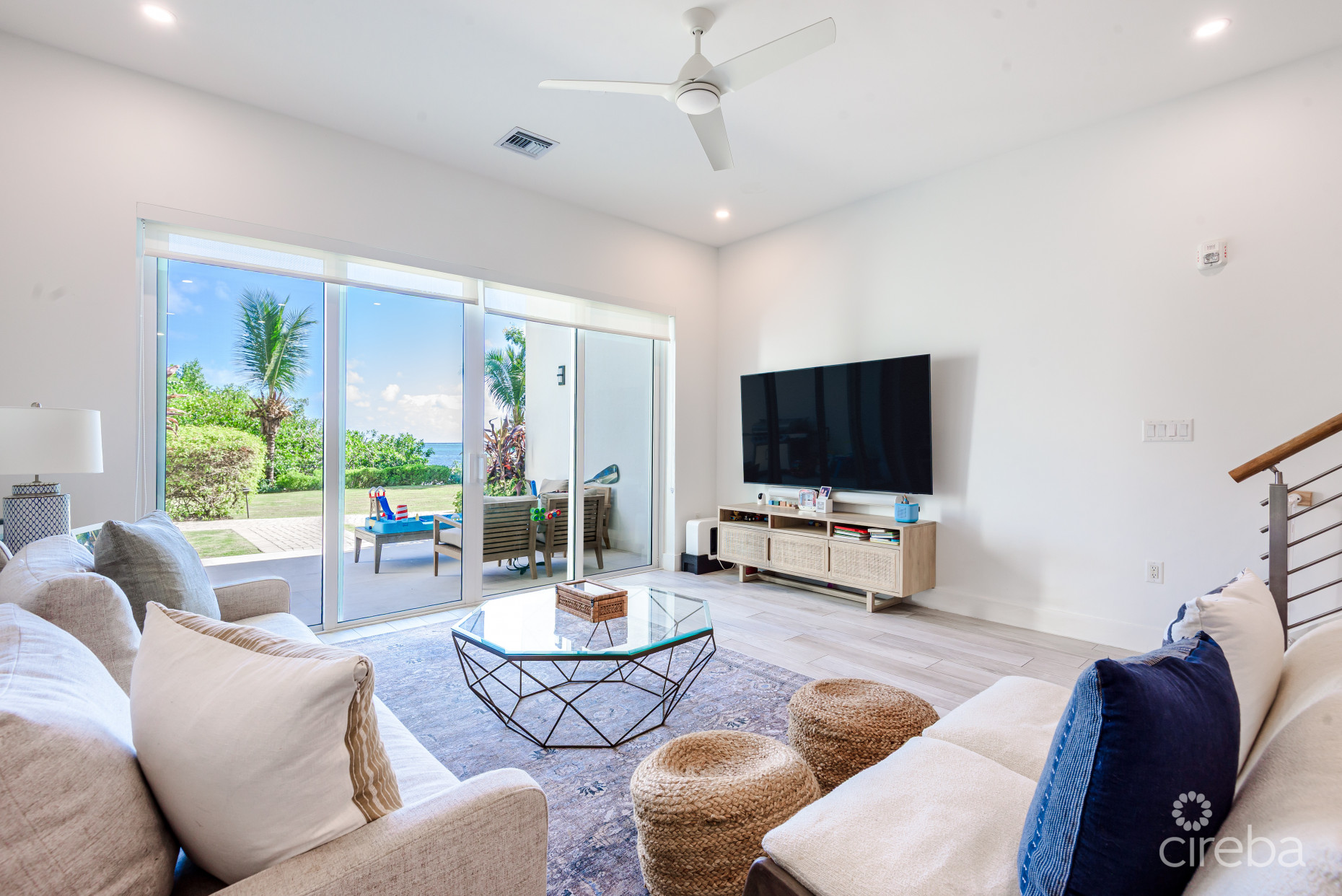 AURA 2 BED PLUS DEN, 2.5 BATH TOWNHOUSE